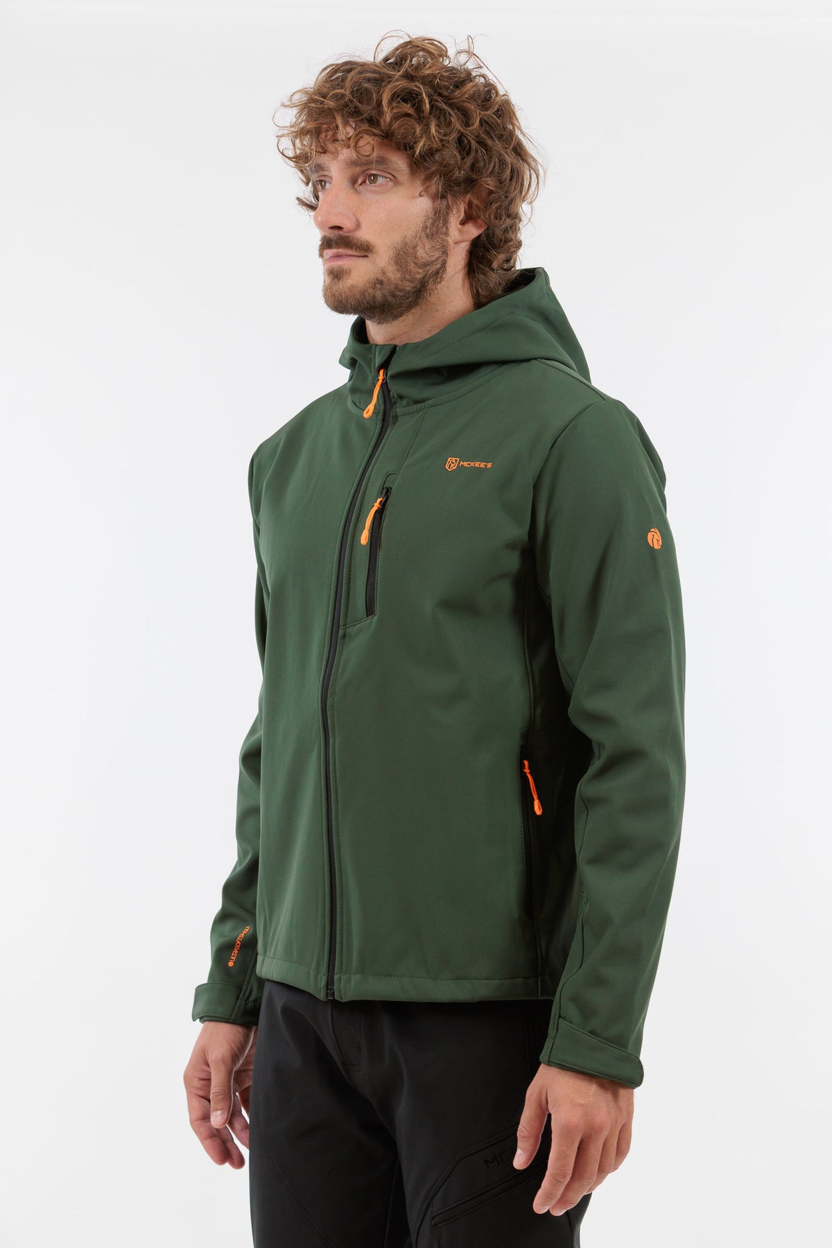 #colore_military-green