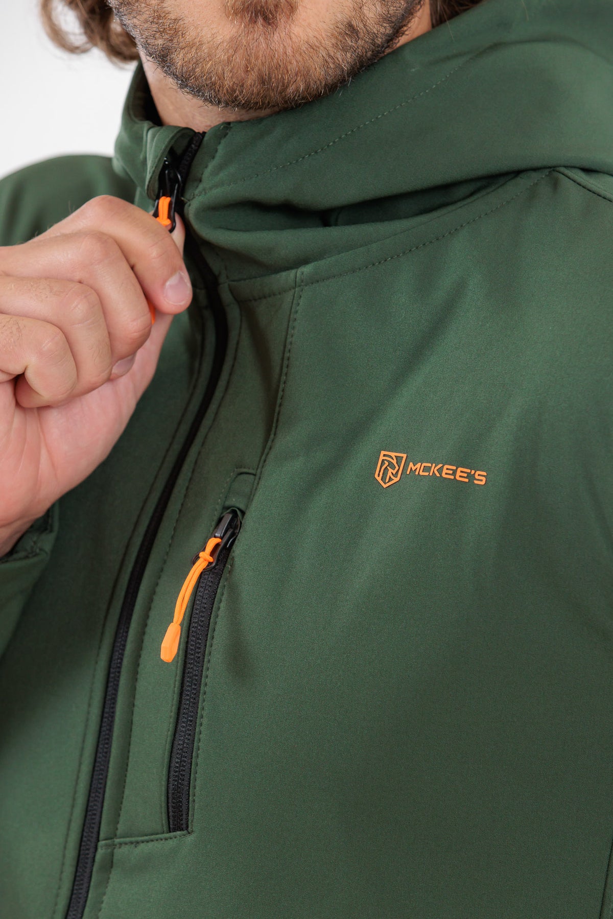 #colore_military-green