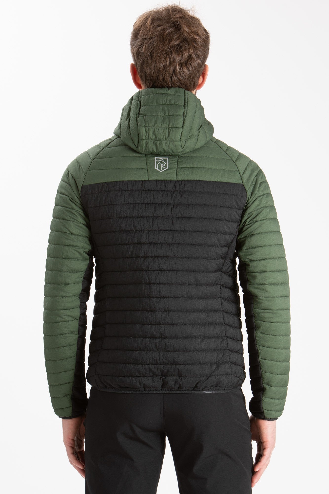 #colore_indigo-blue-black