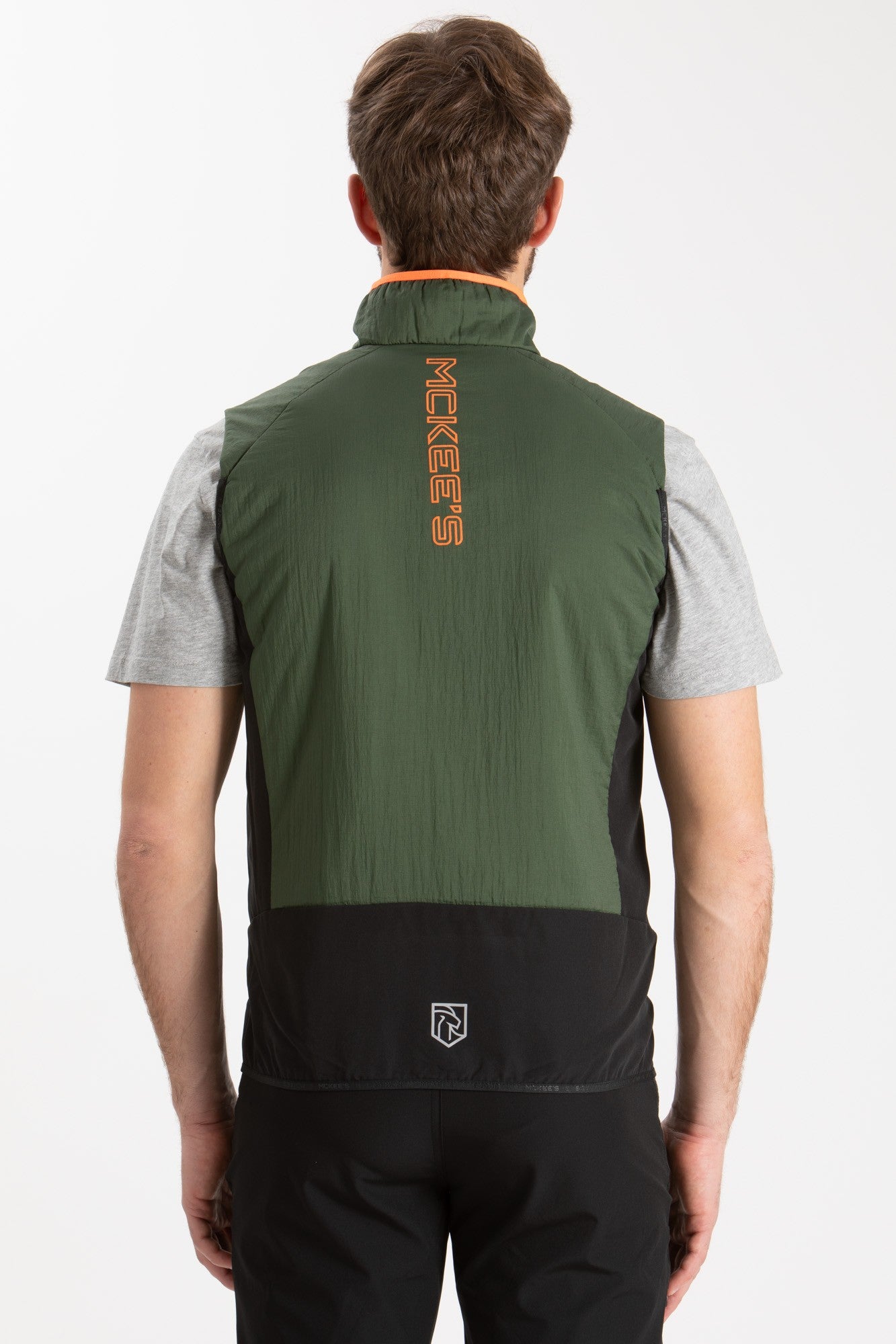 #colore_military-green