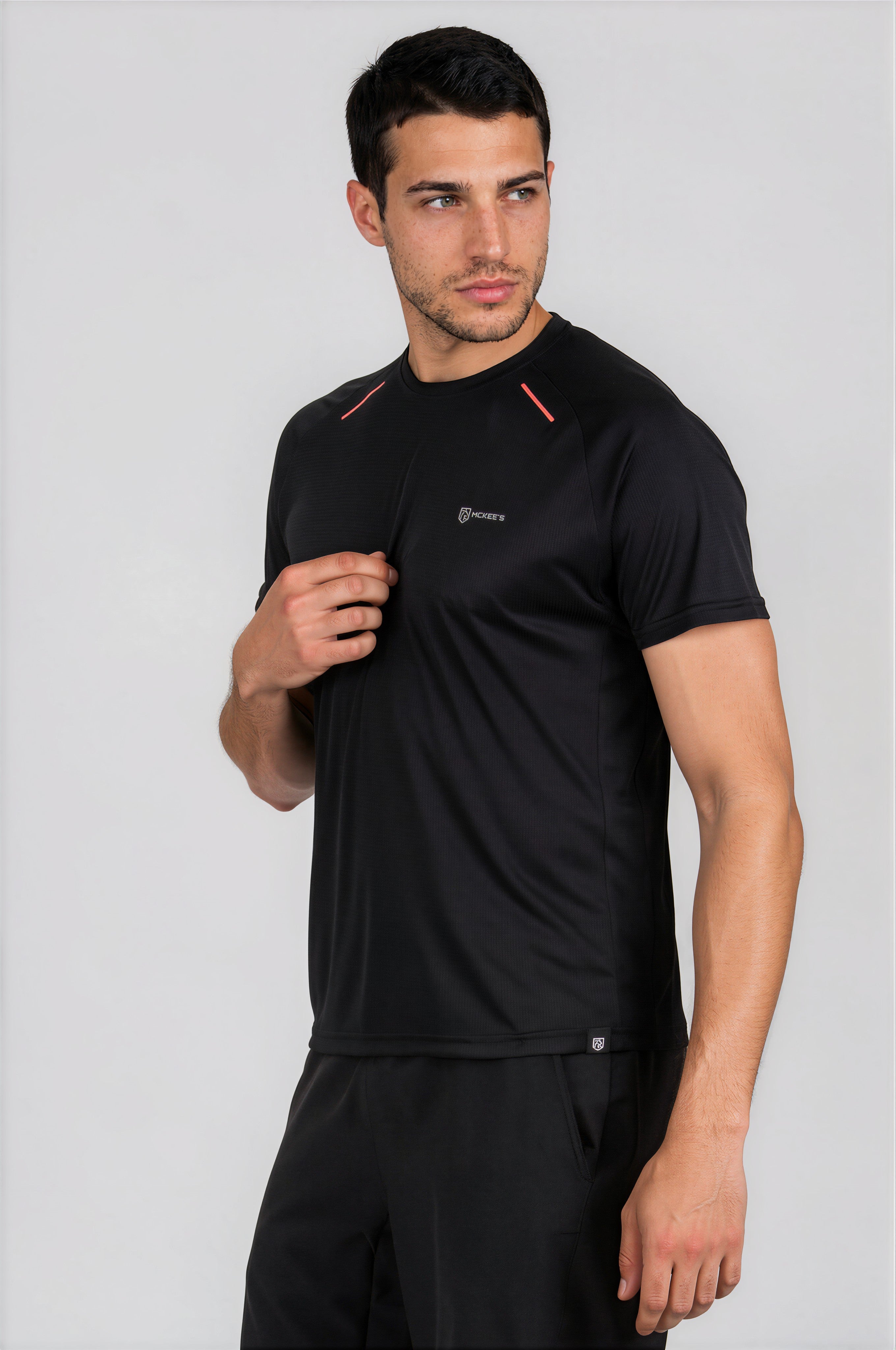 #colore_black