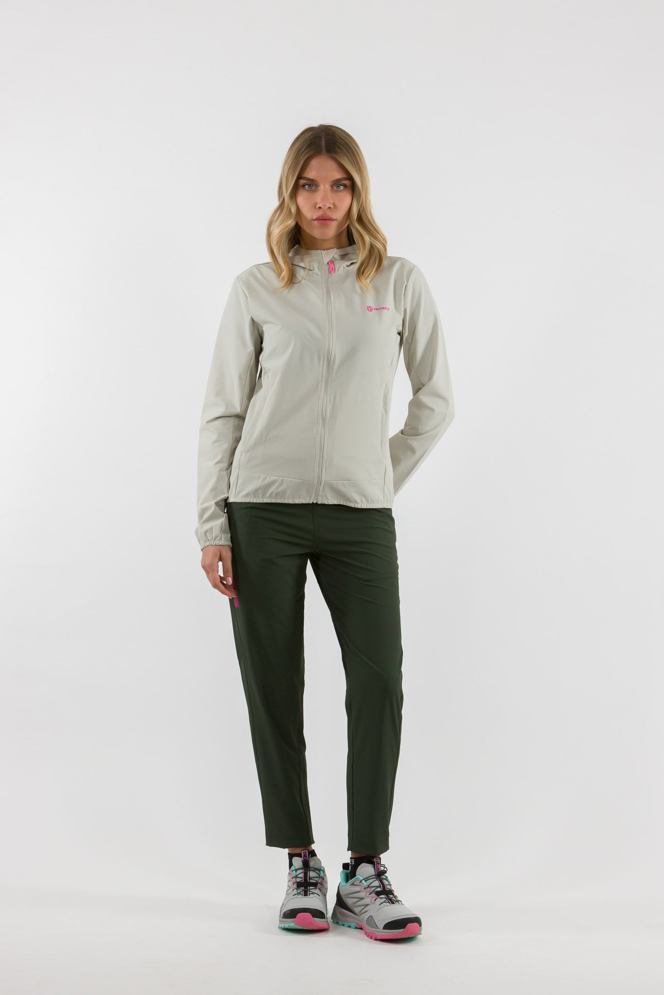 #colore_military-green