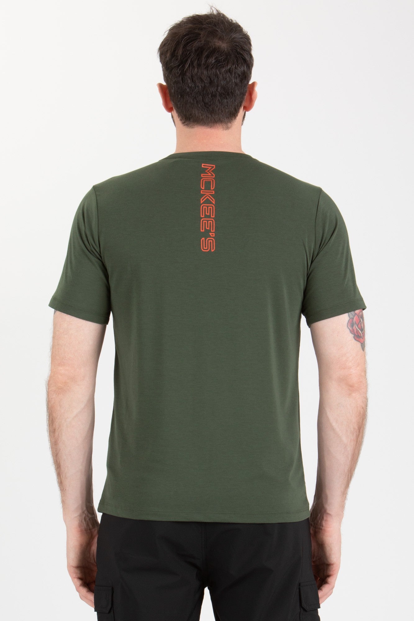 #colore_military-green