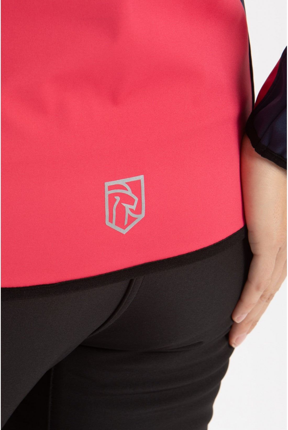 #colore_fuxia-navy-blue