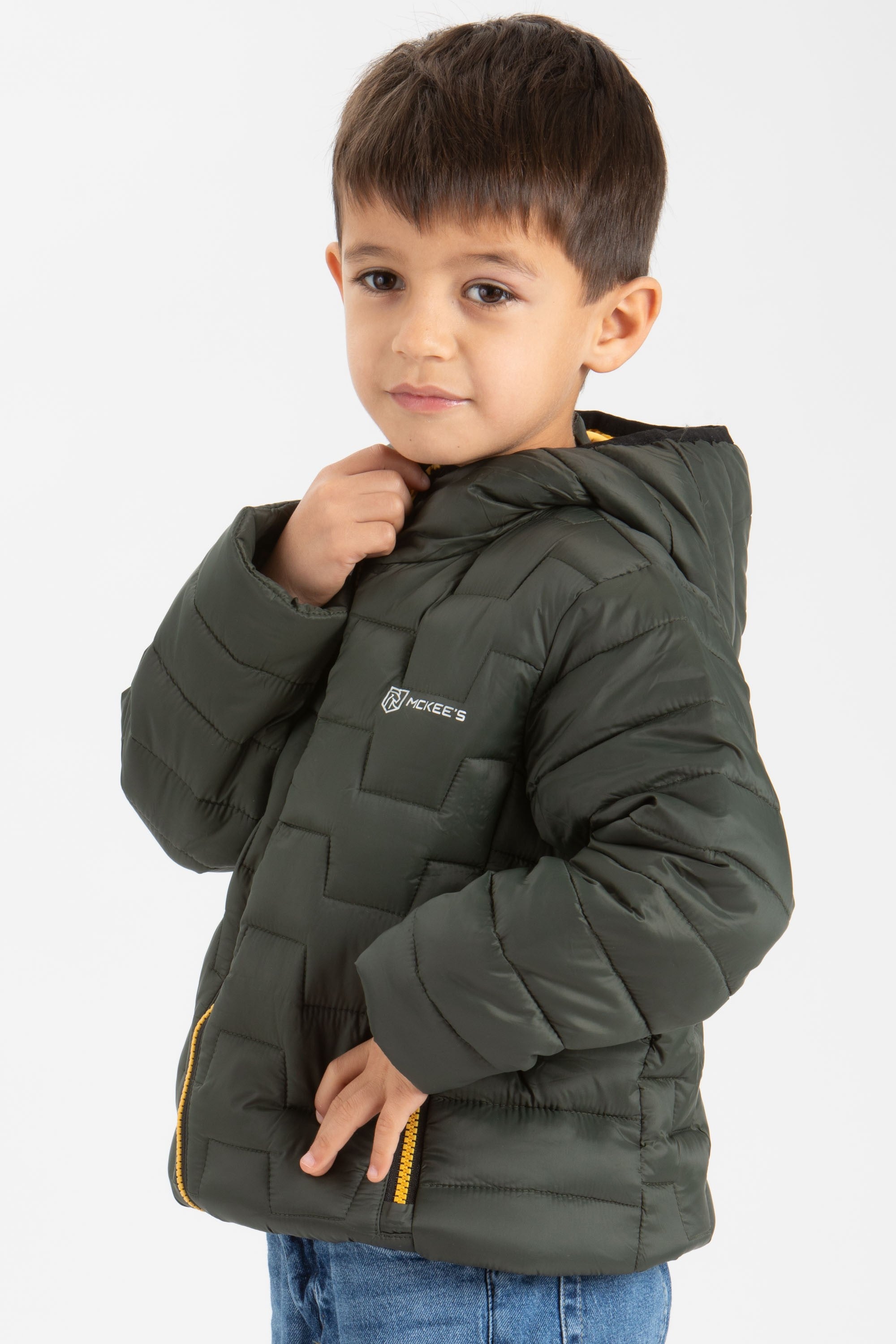 #colore_military-green