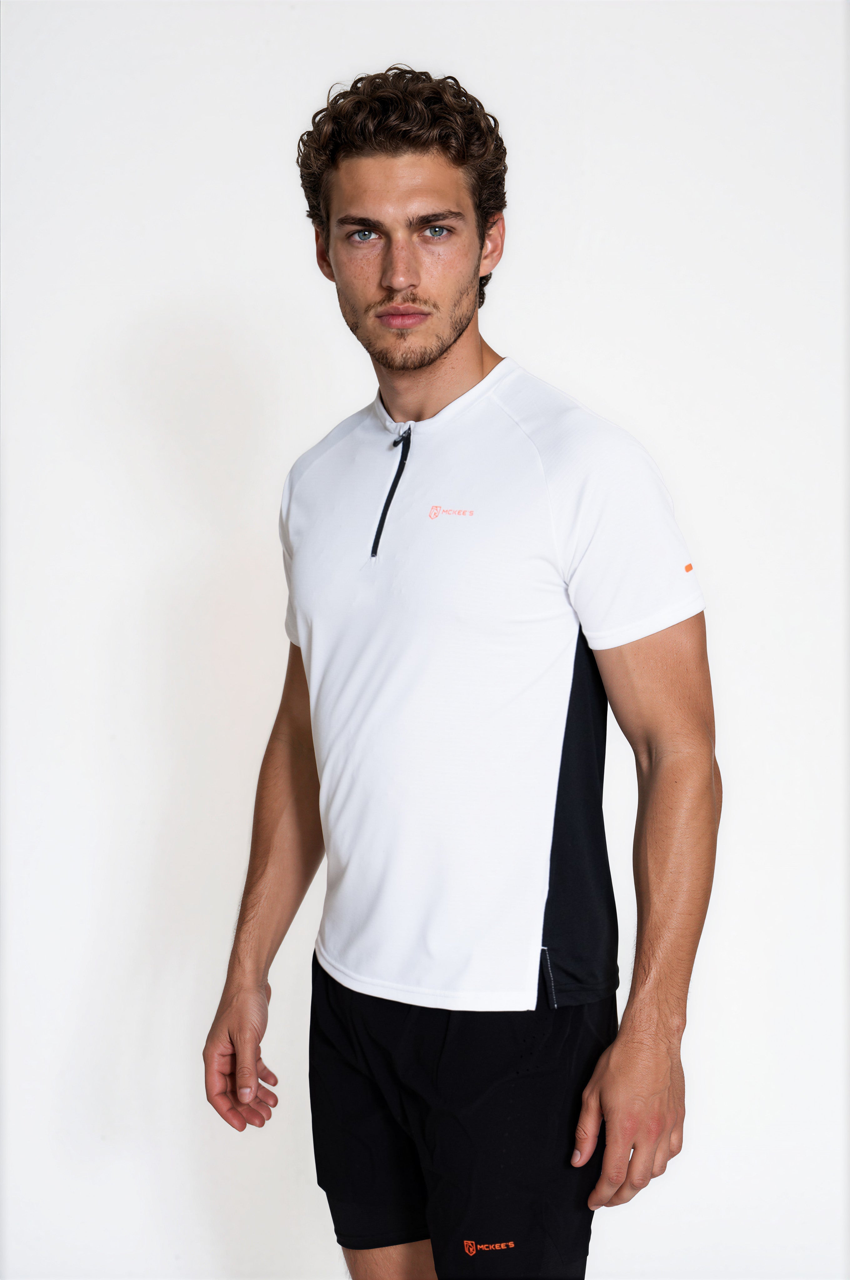 #colore_white-black