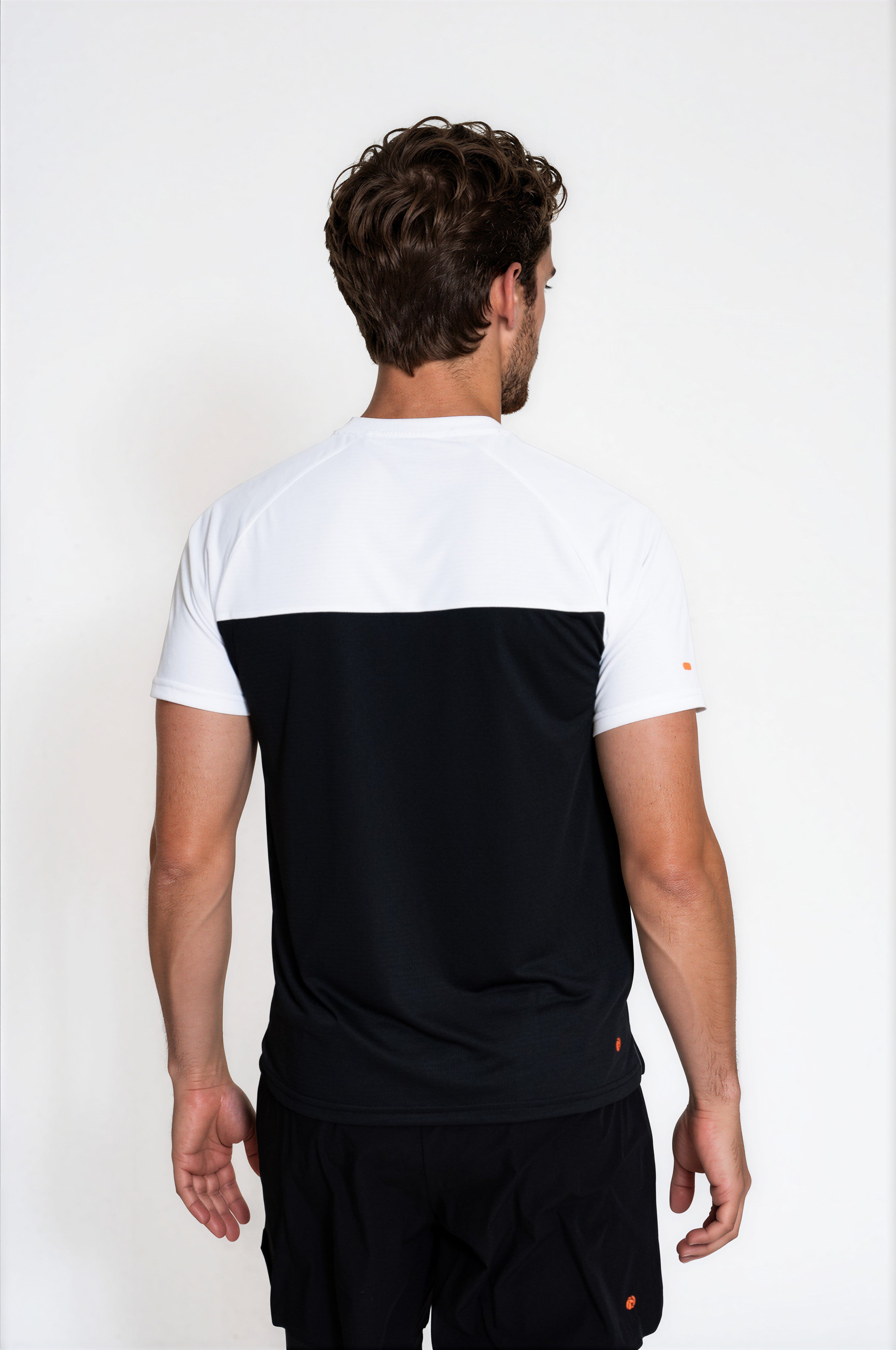 #colore_white-black