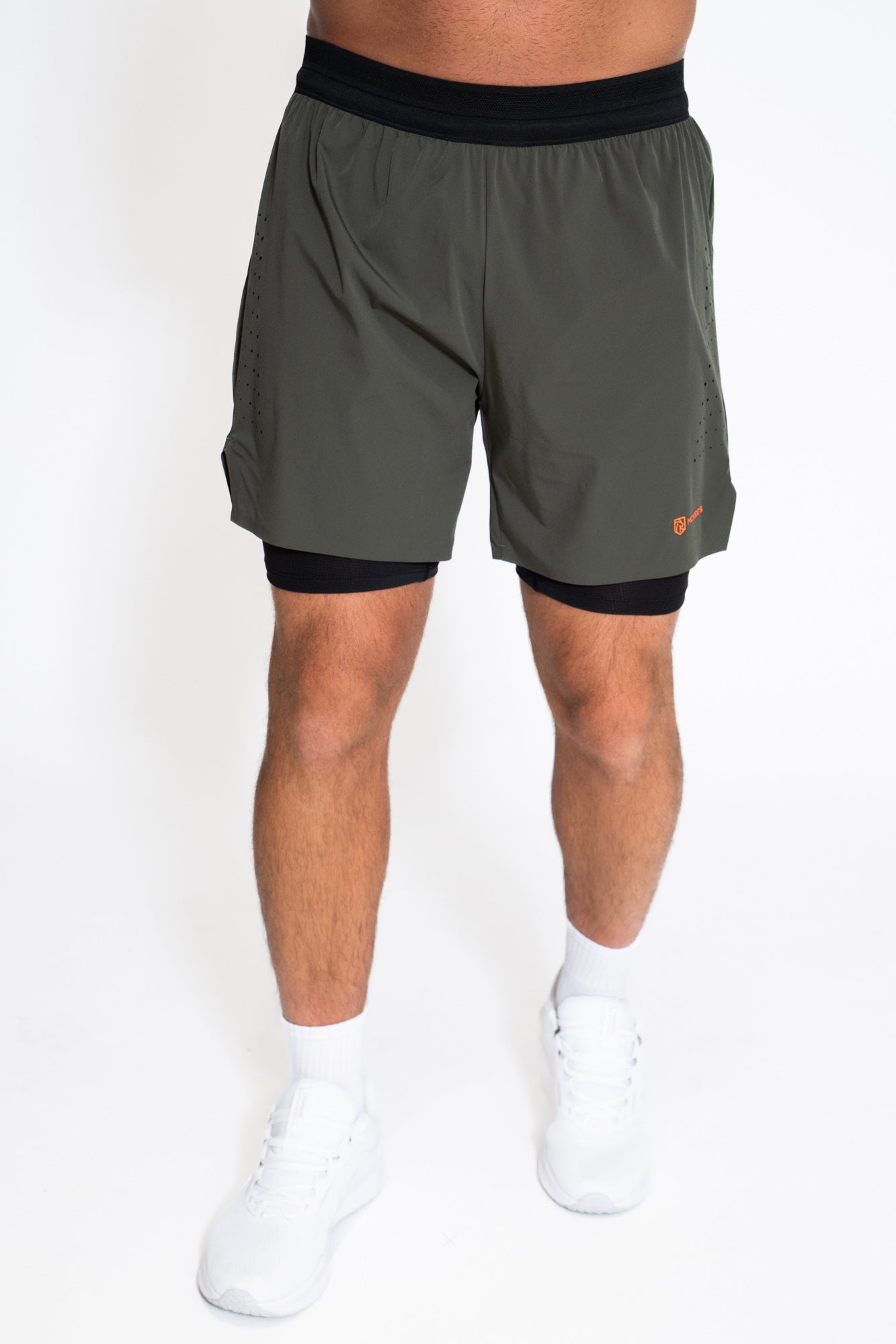 #colore_military-green