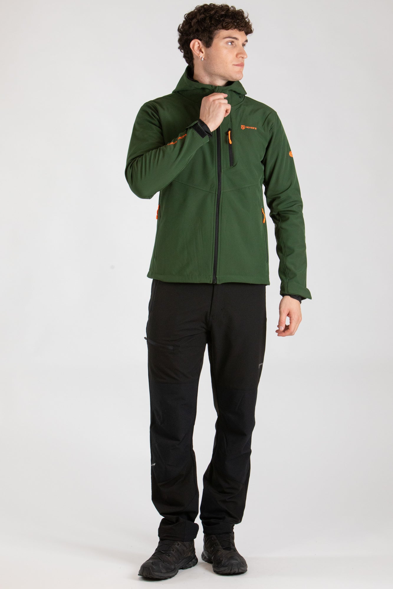 #colore_military-green