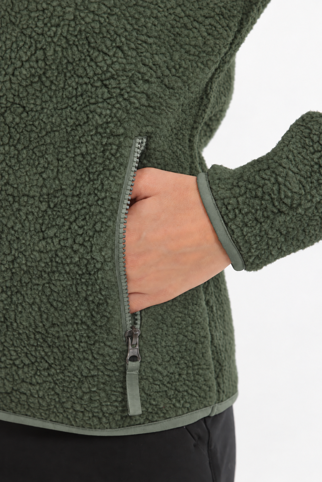 #colore_military-green