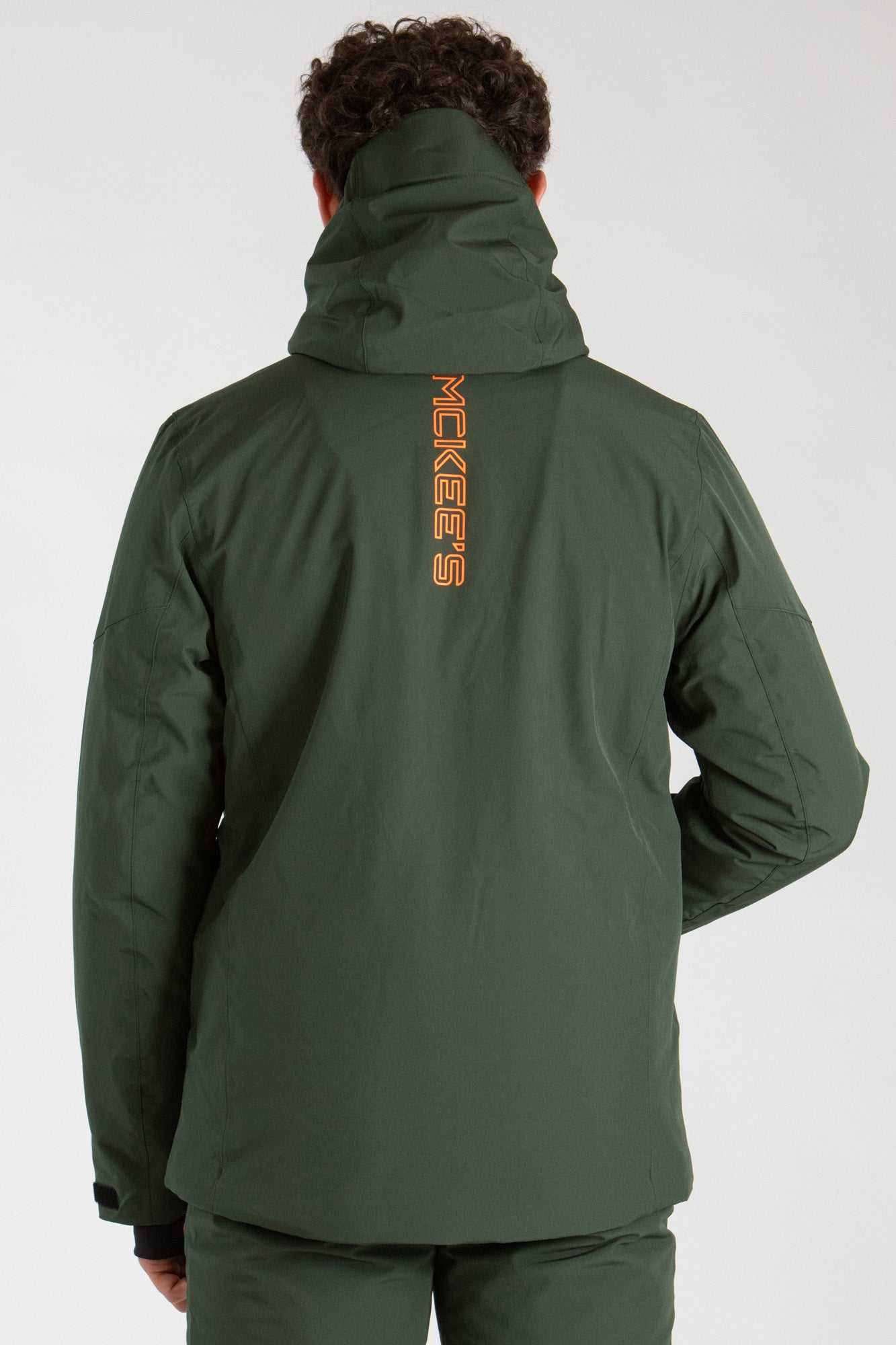 #colore_military-green