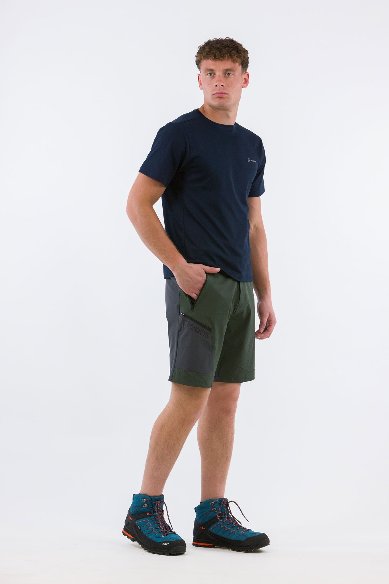 #colore_military-green-antracite