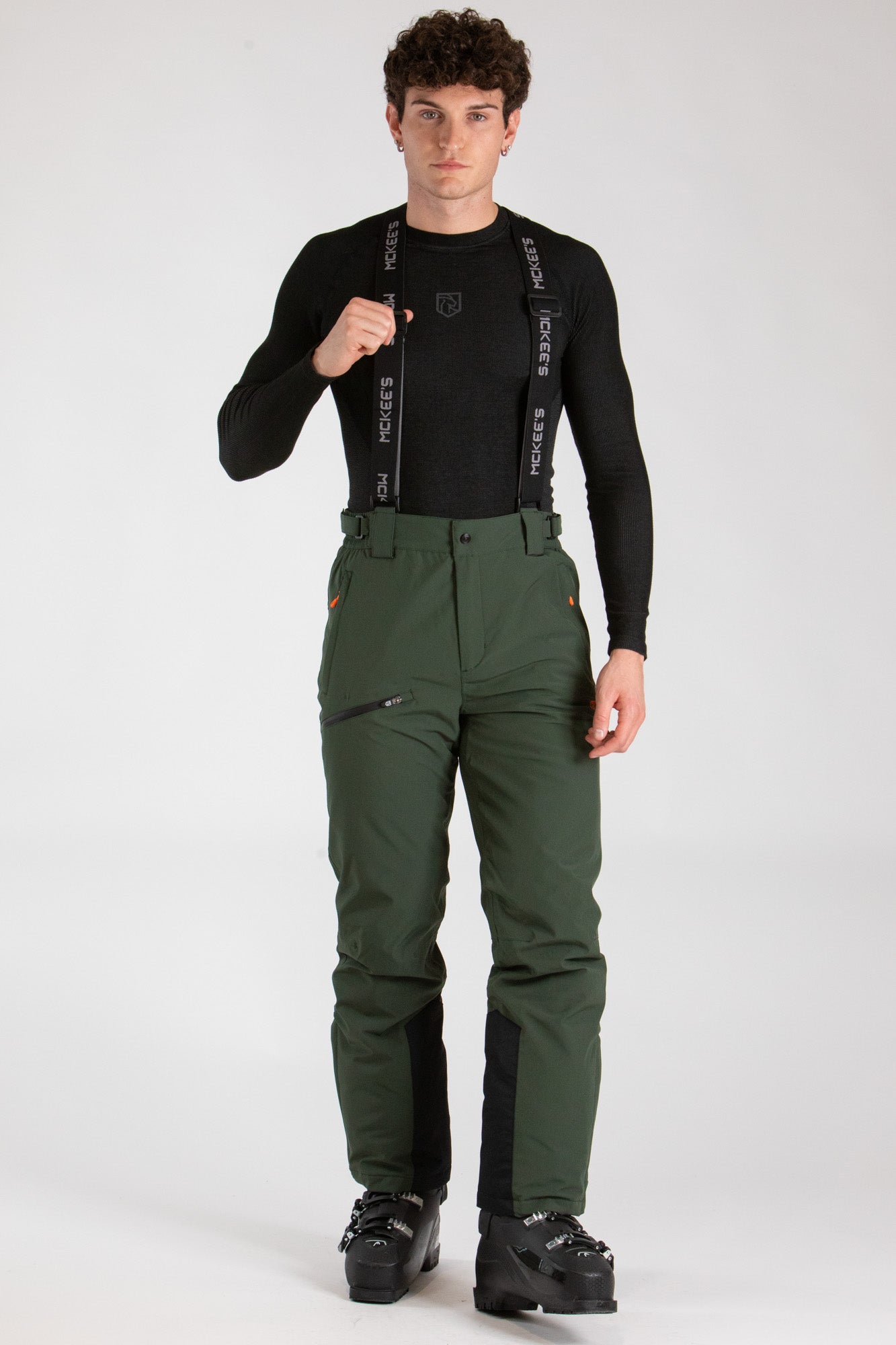 #colore_military-green