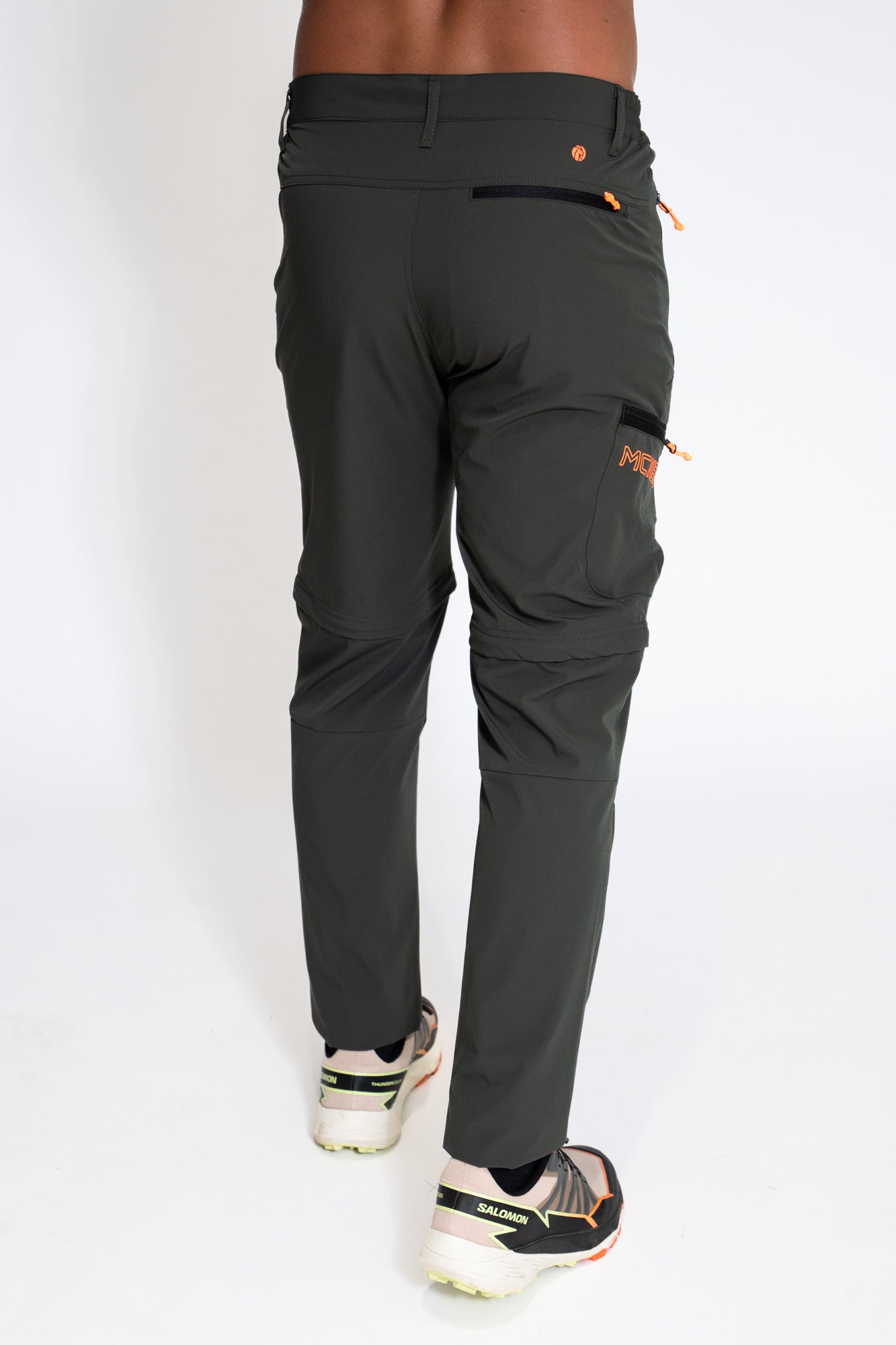 #colore_military-green