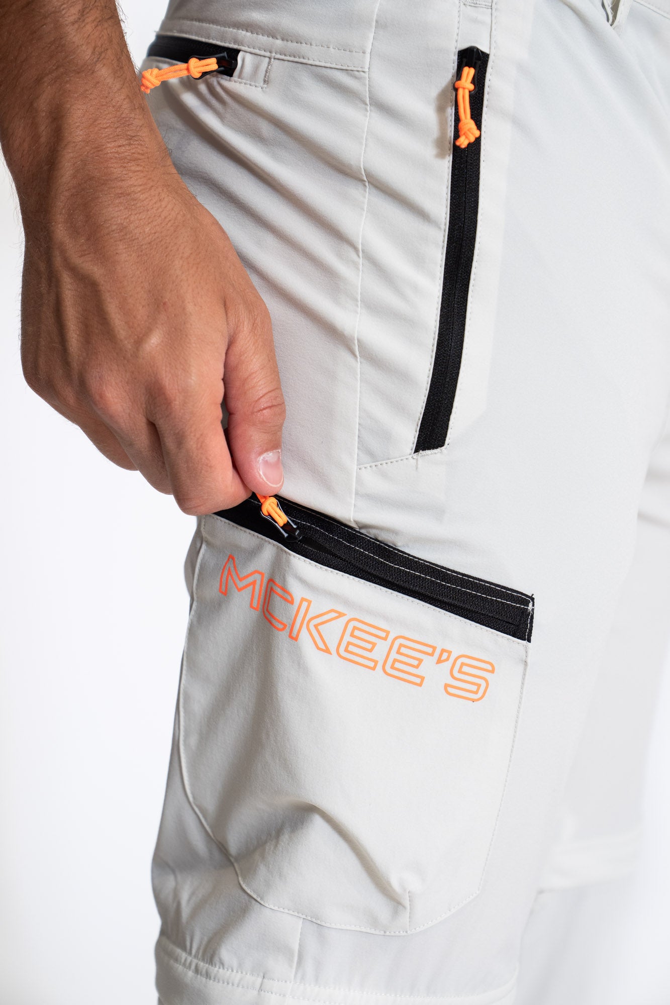 #colore_military-green