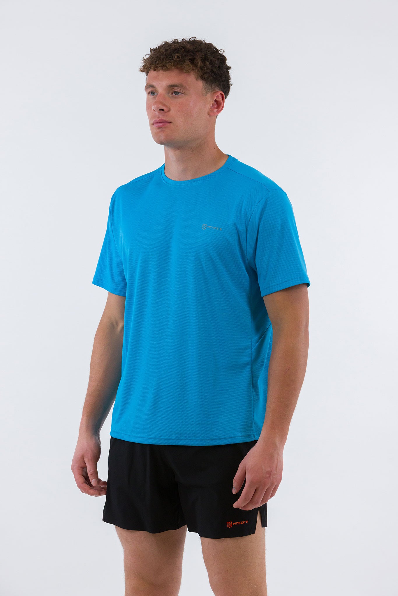 #colore_atomic-blue