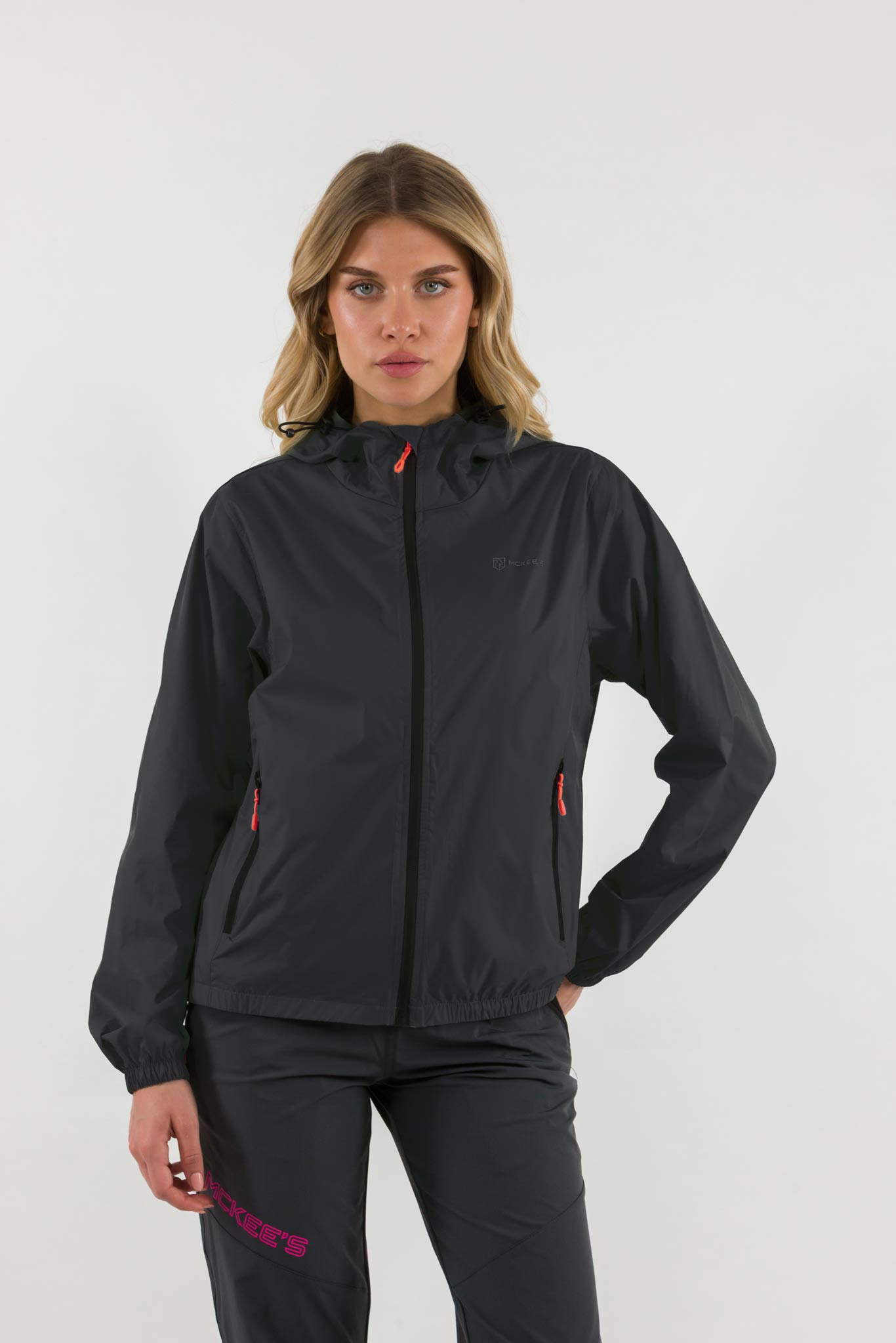 colore_graphite-black