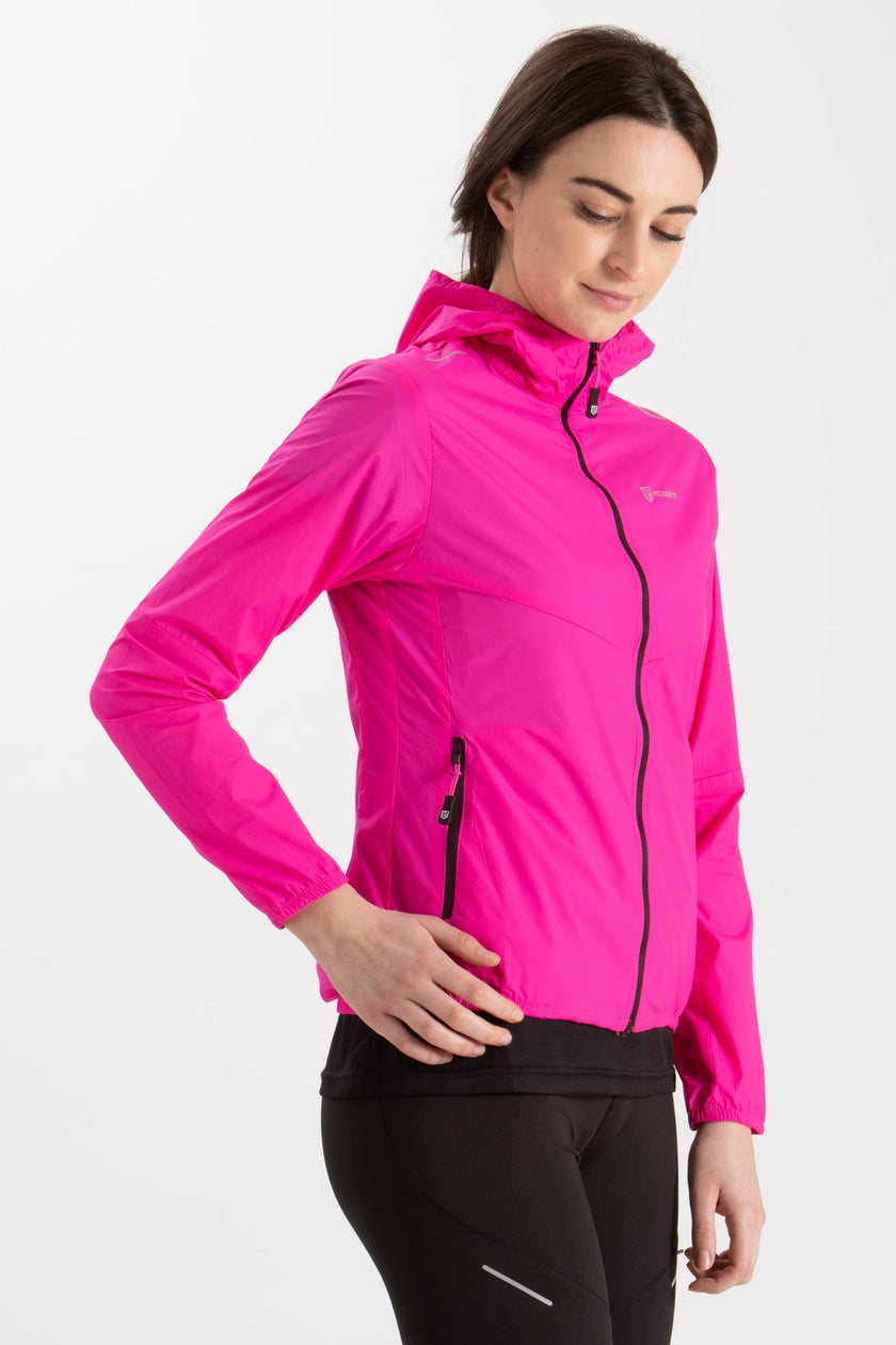 Abbie Giacca Running Donna