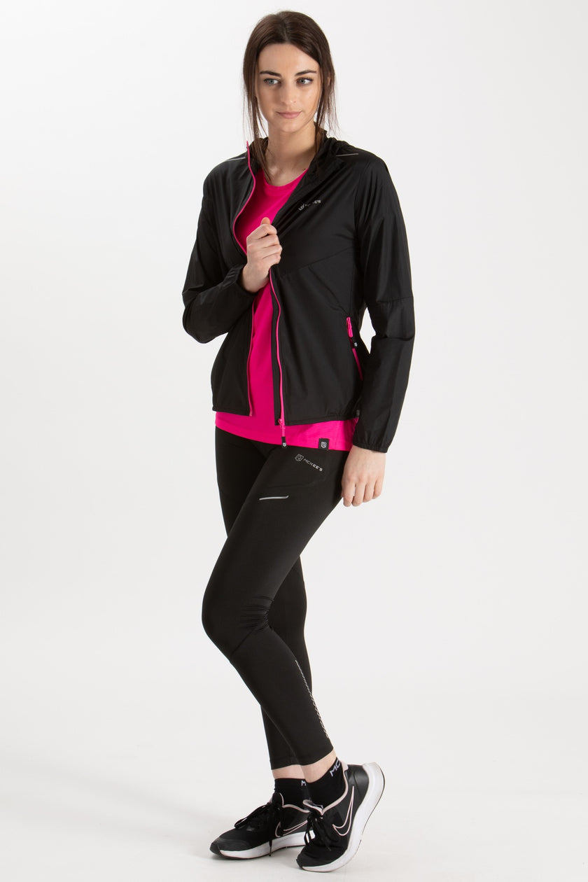 Abbie Giacca Running Donna