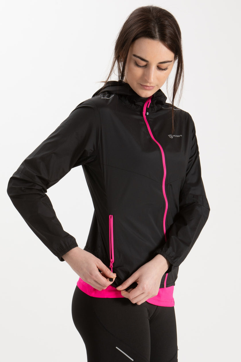 Abbie Giacca Running Donna