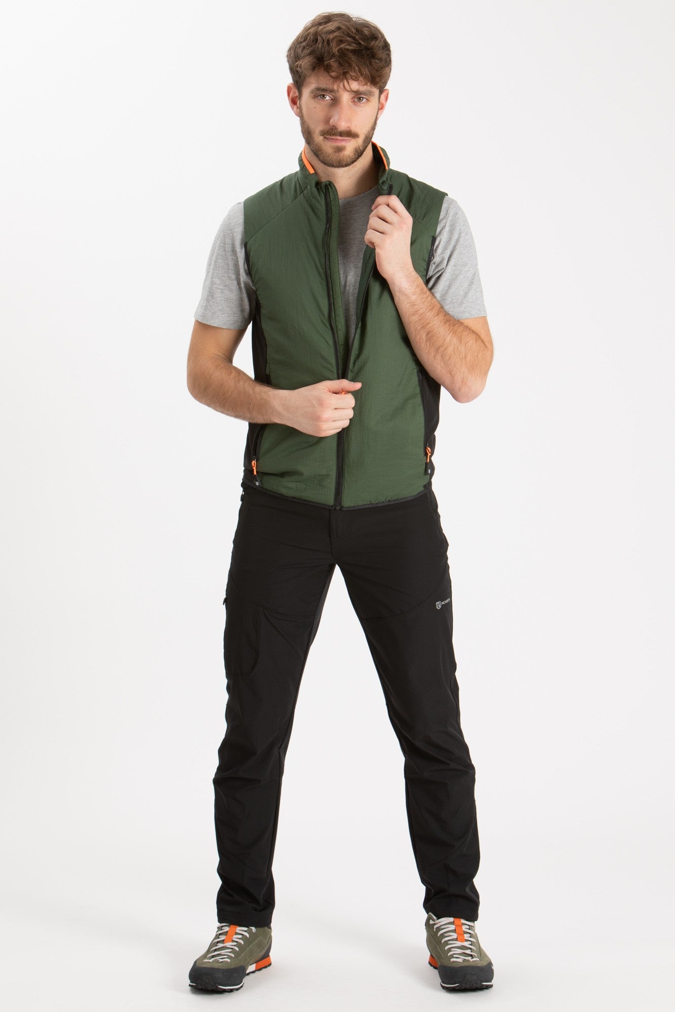 #colore_military-green