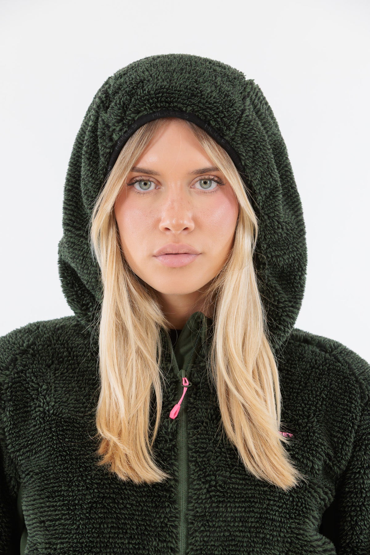 #colore_military-green