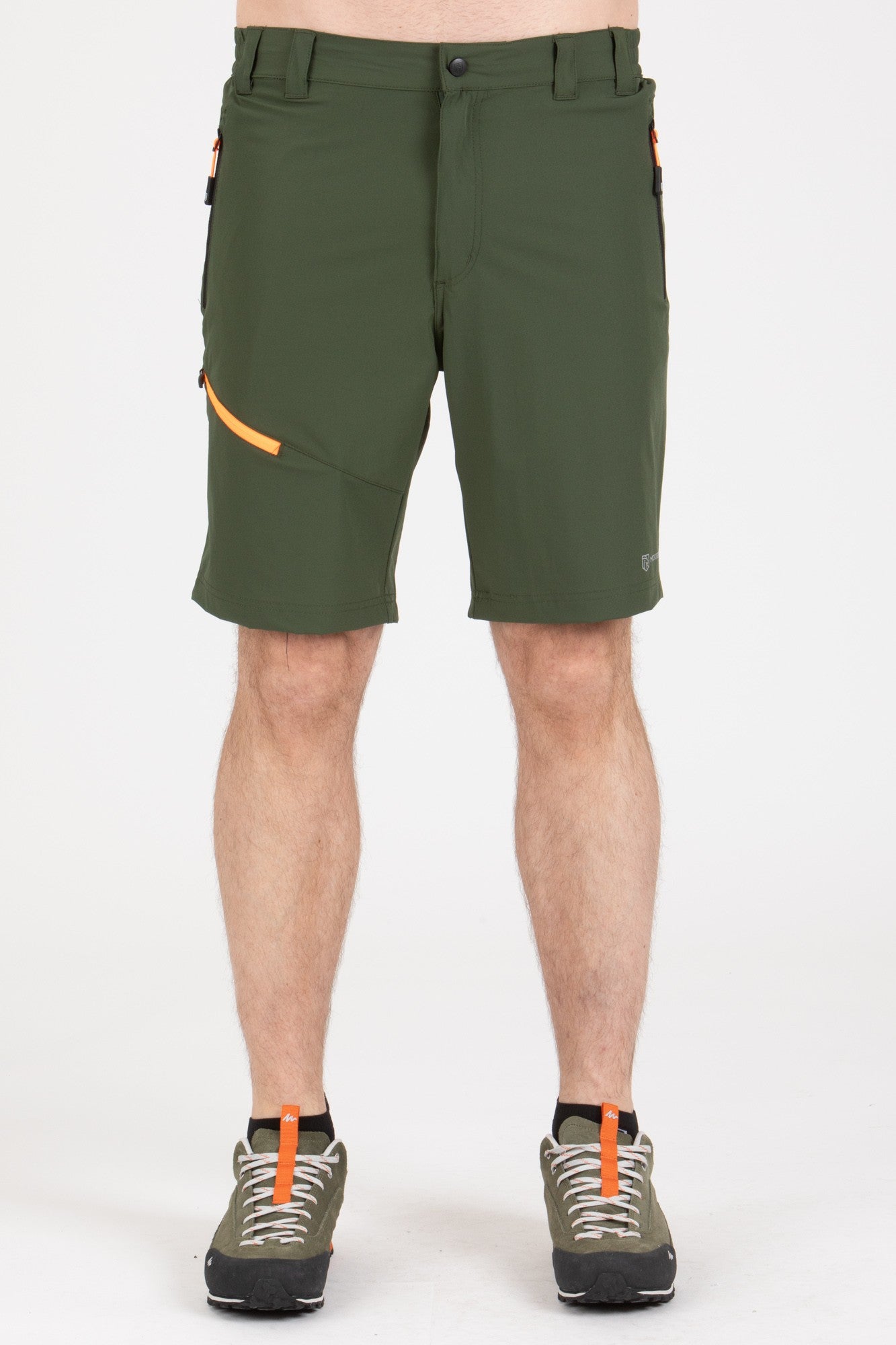 #colore_military-green