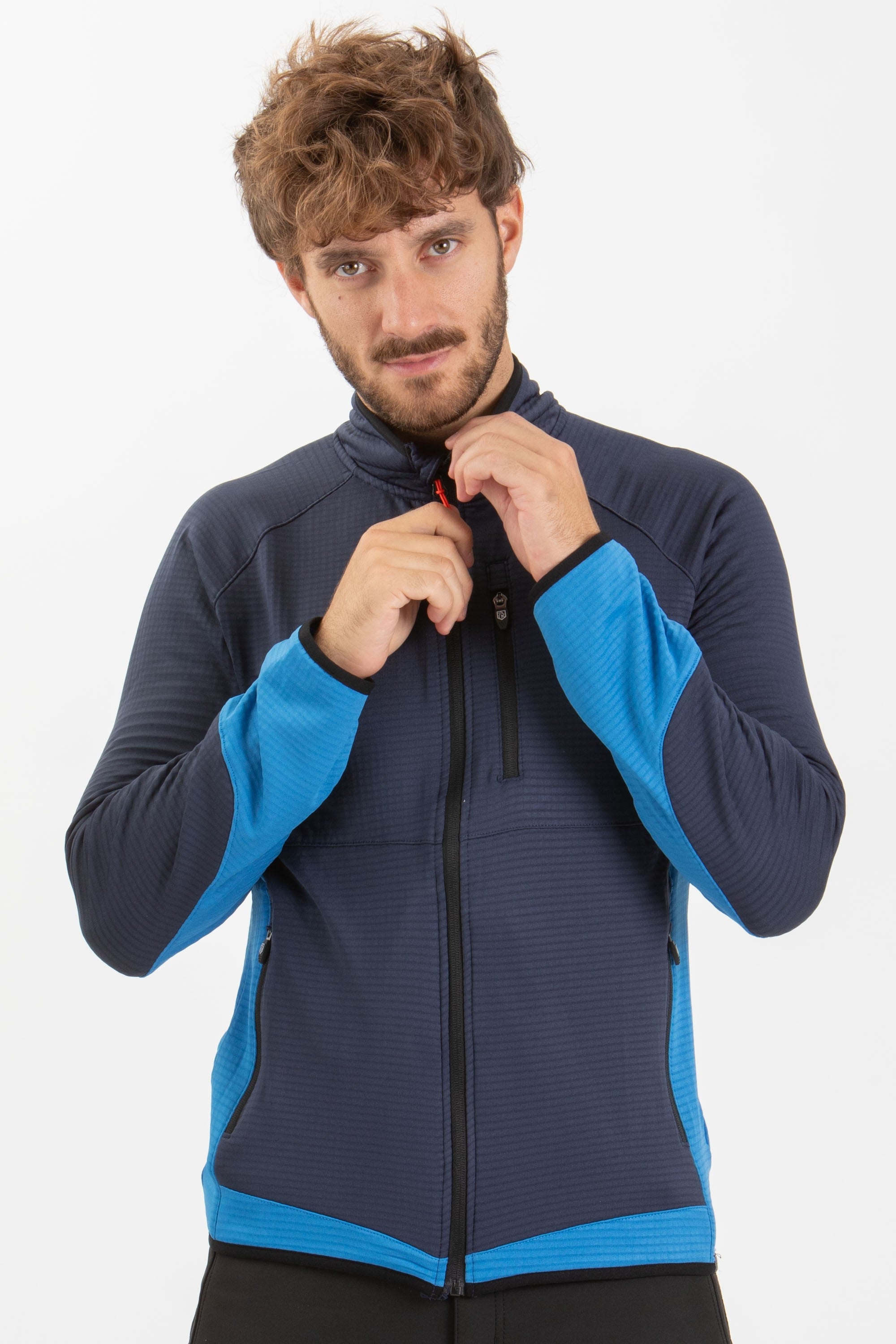 #colore_blu-scuro-blu-elettrico