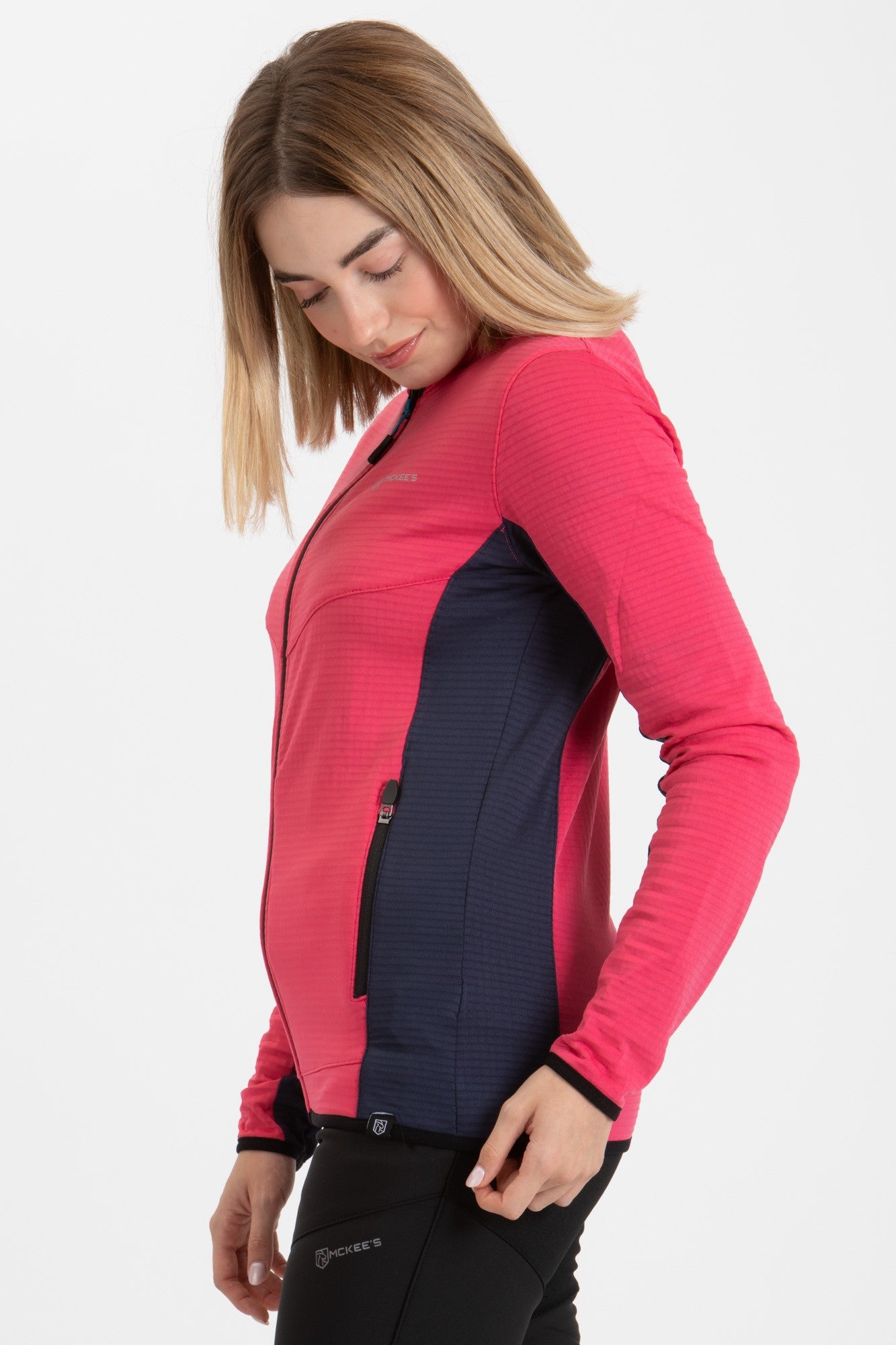 #colore_fuxia-navy-blue