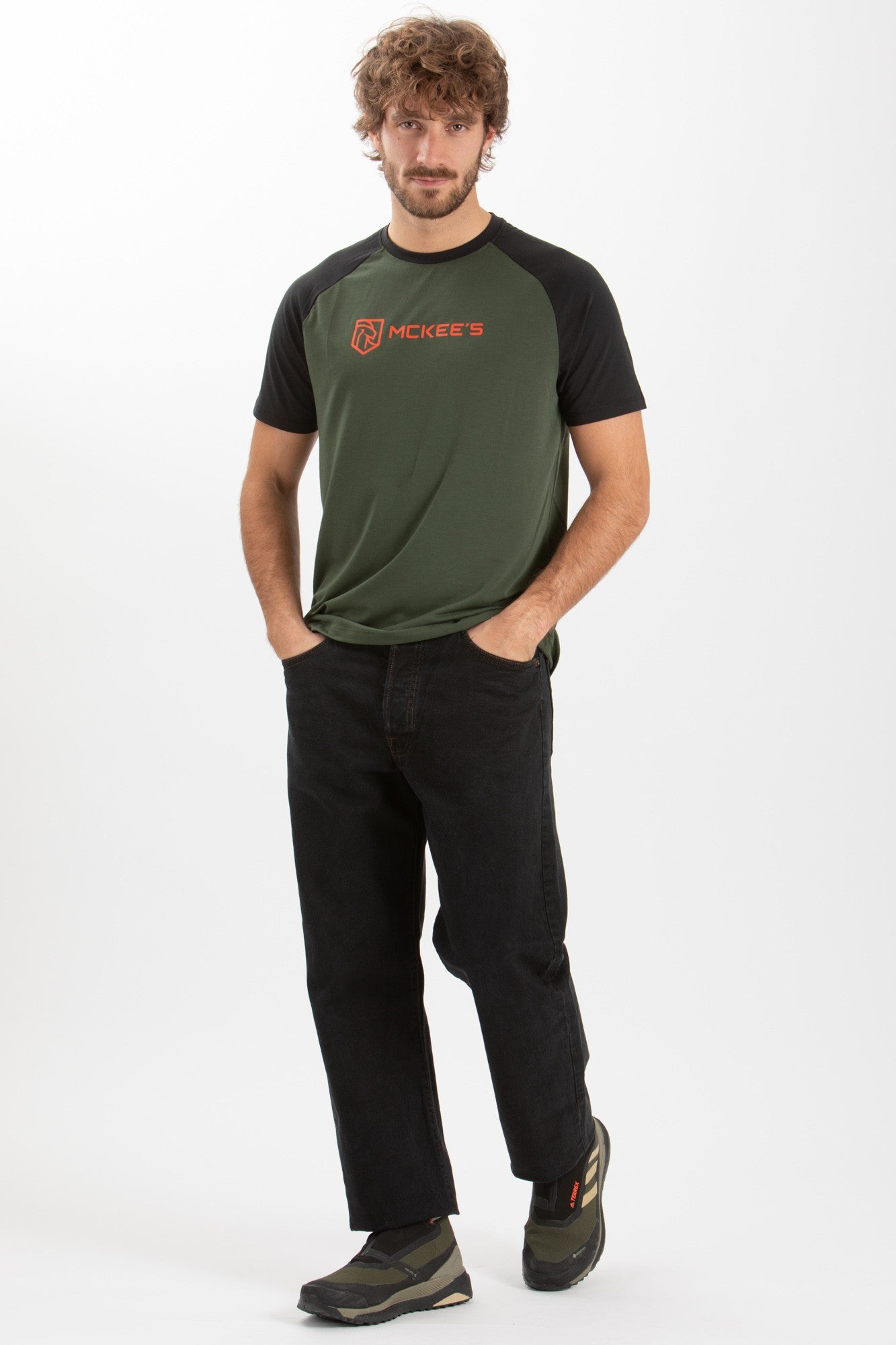 #colore_military-green-black