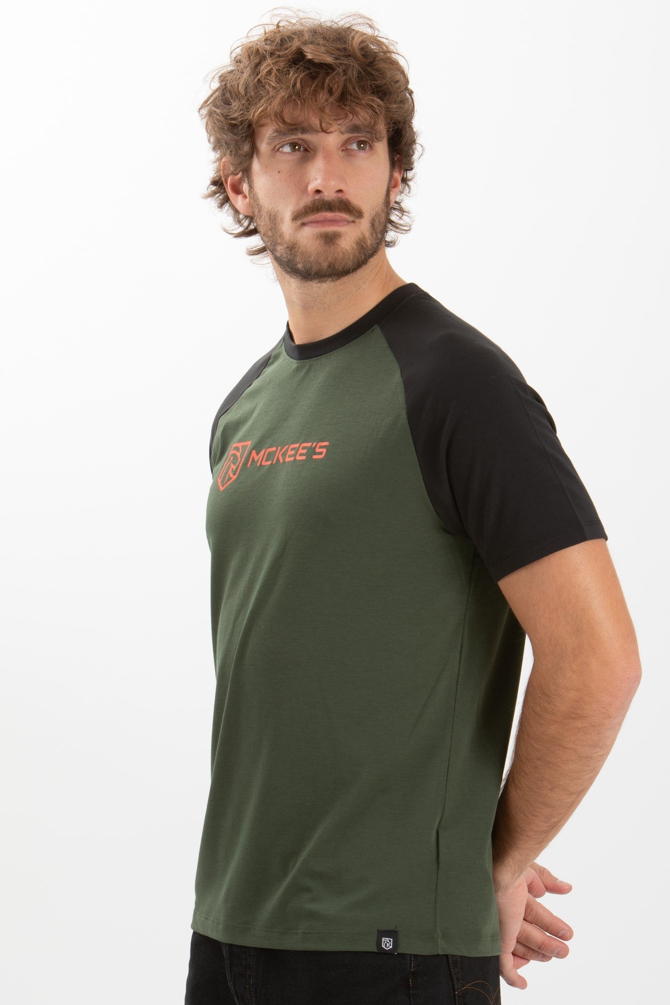 #colore_military-green-black