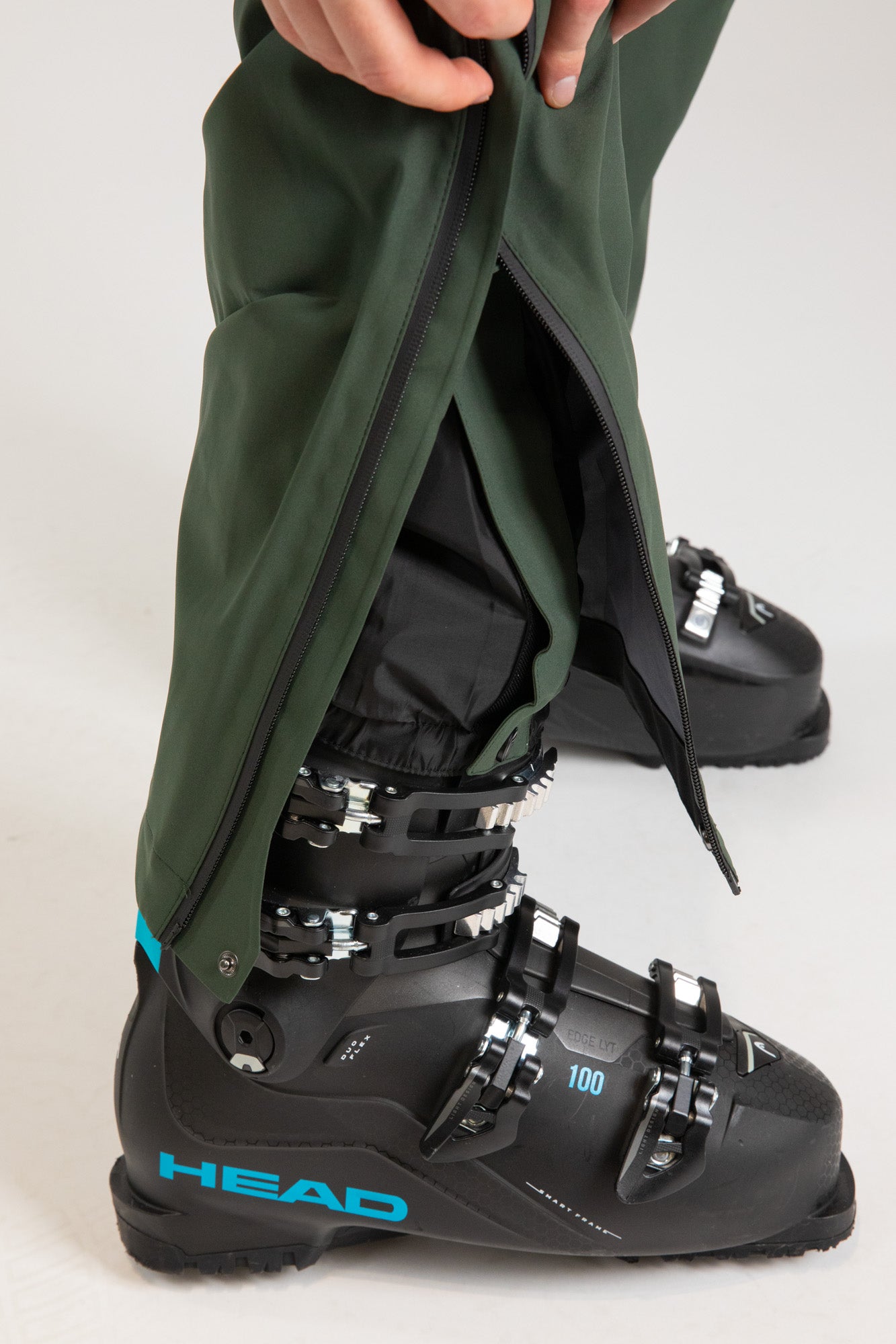 #colore_military-green