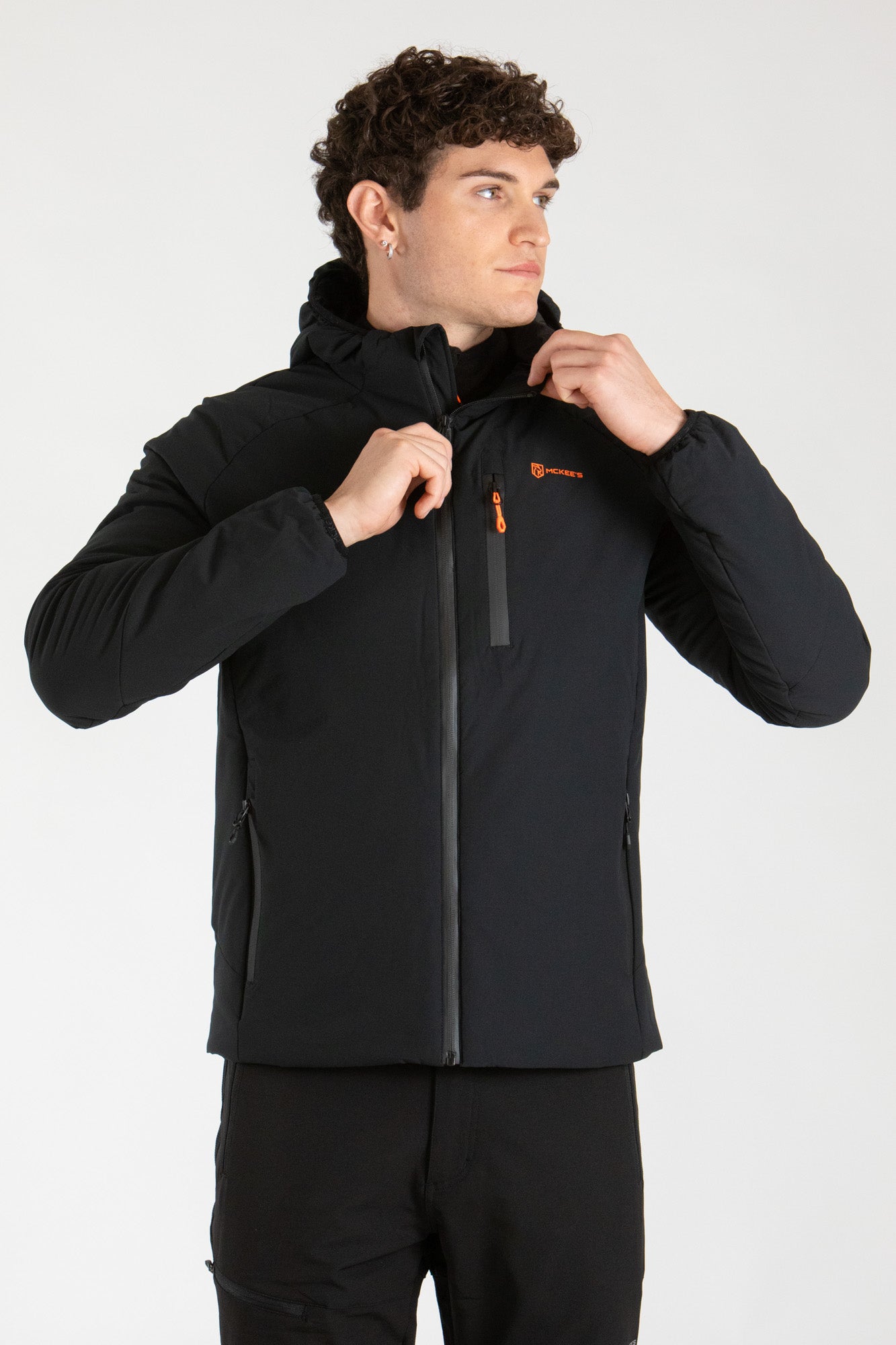 #colore_graphite-black