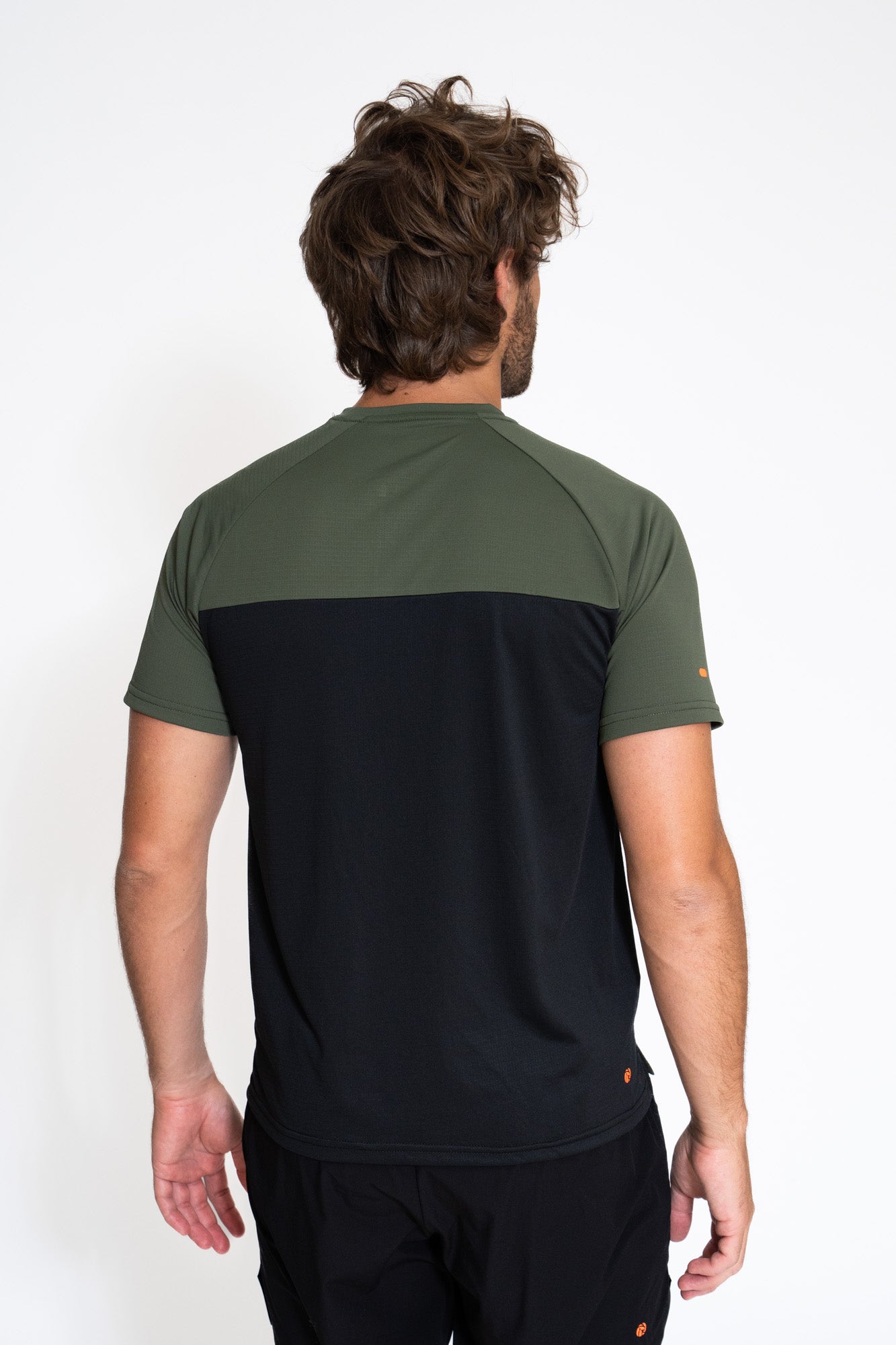 #colore_military-green-black