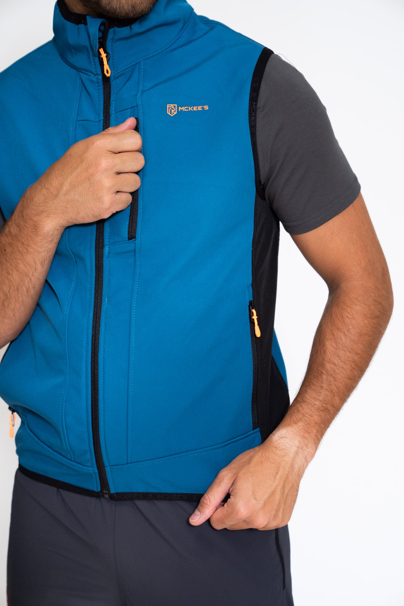 #colore_moroccan-blue-nero