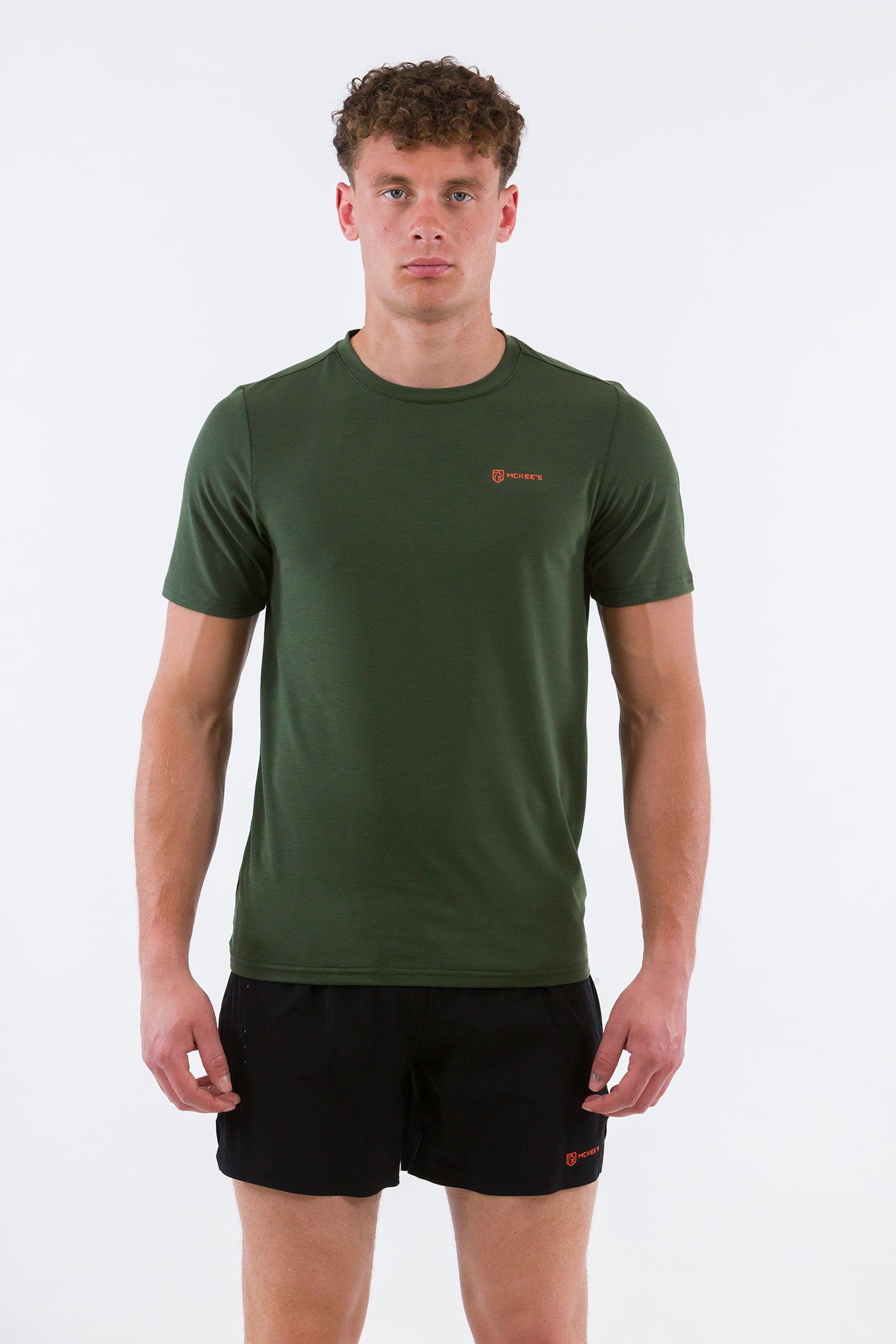 #colore_military-green
