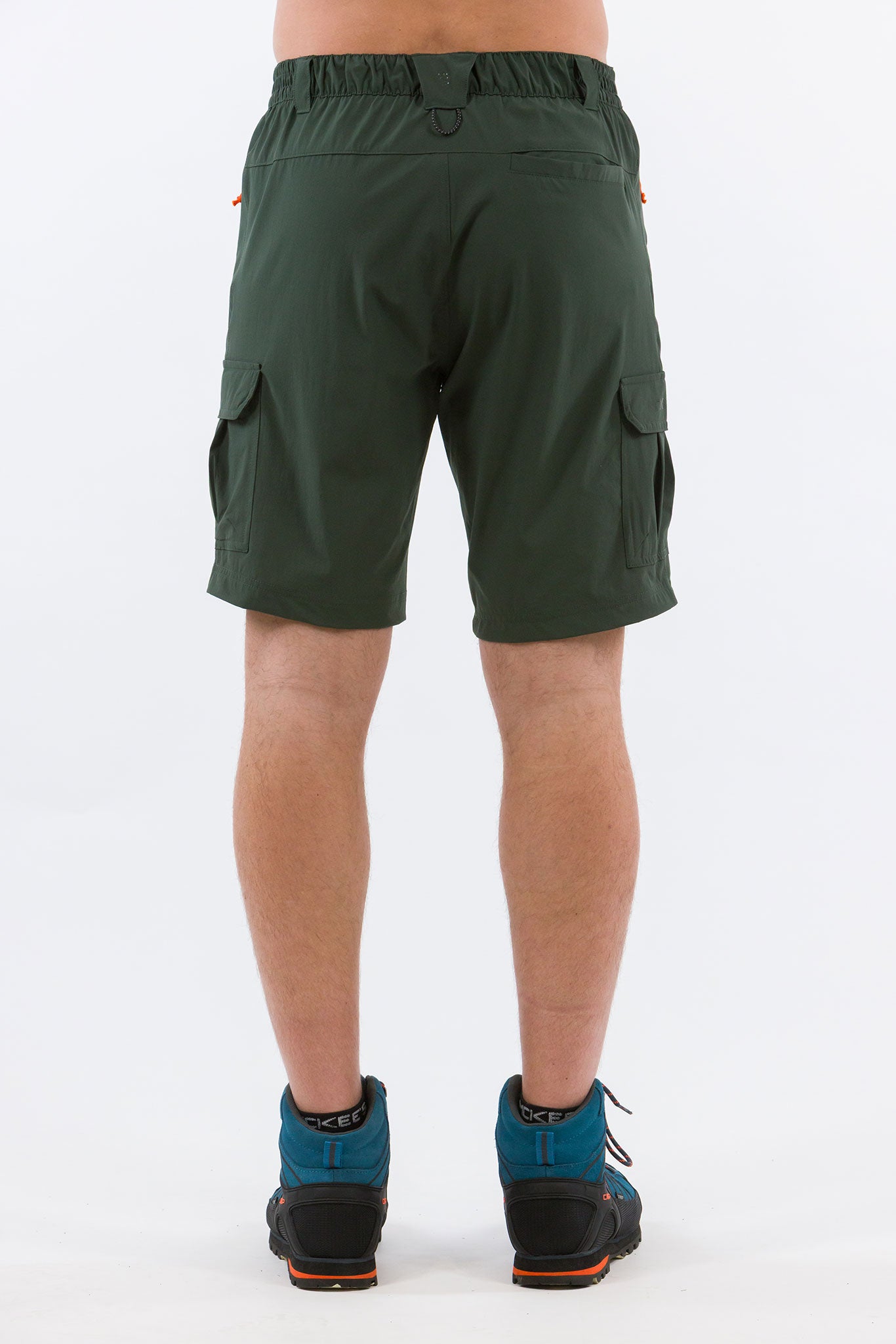 #colore_military-green