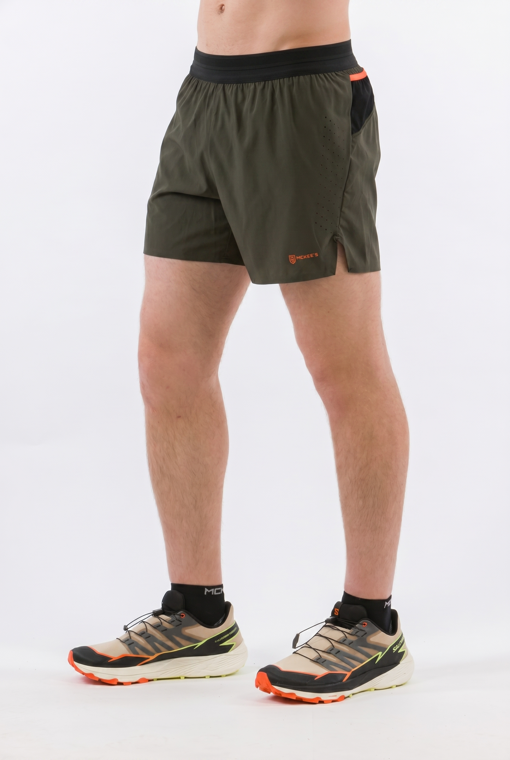 #colore_military-green
