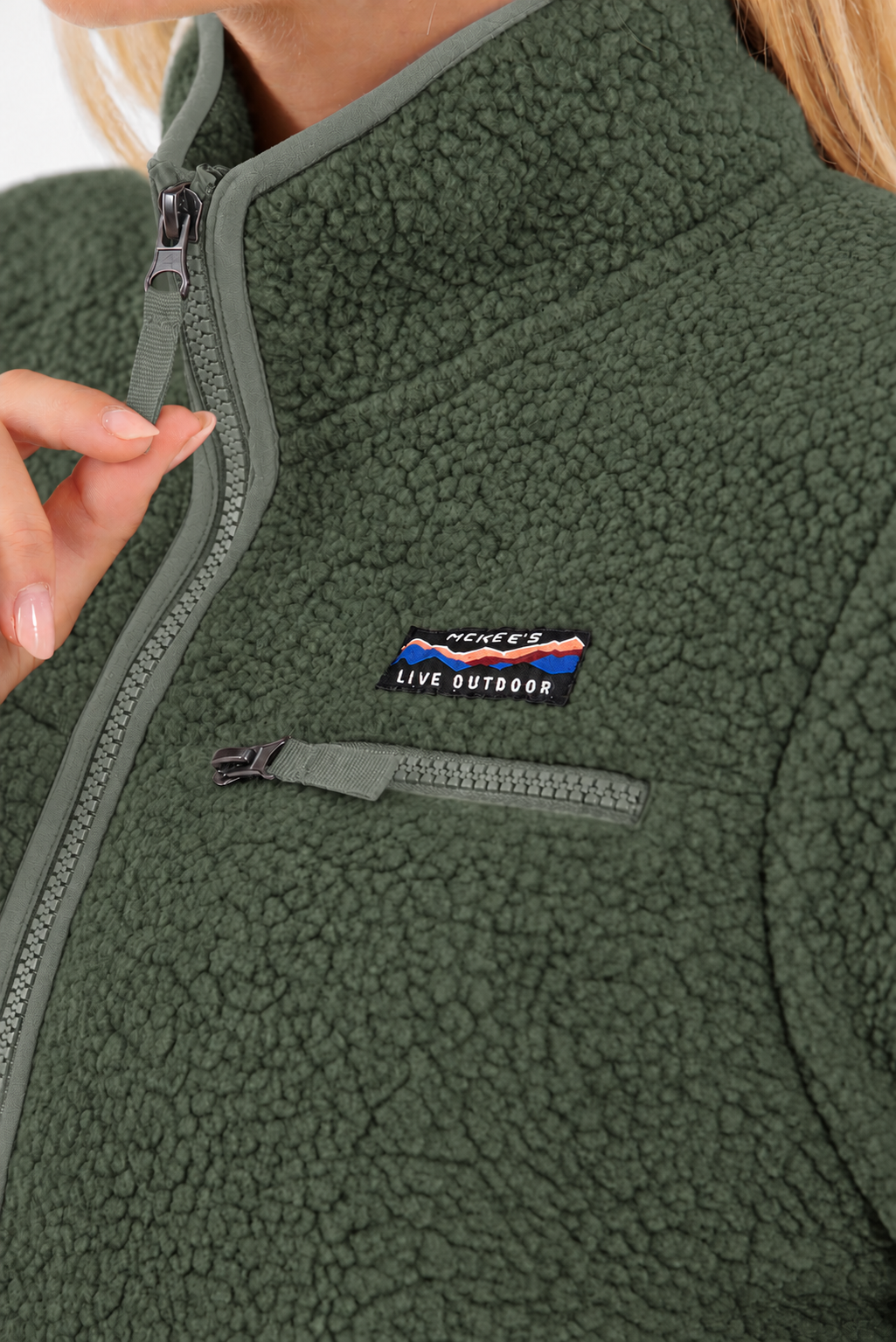 #colore_military-green