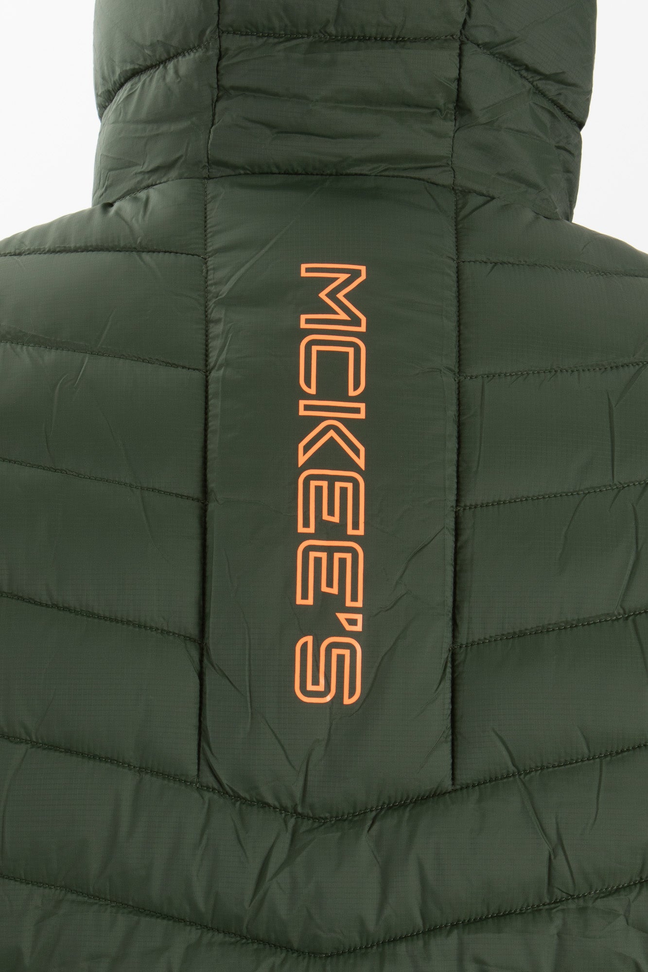 #colore_military-green