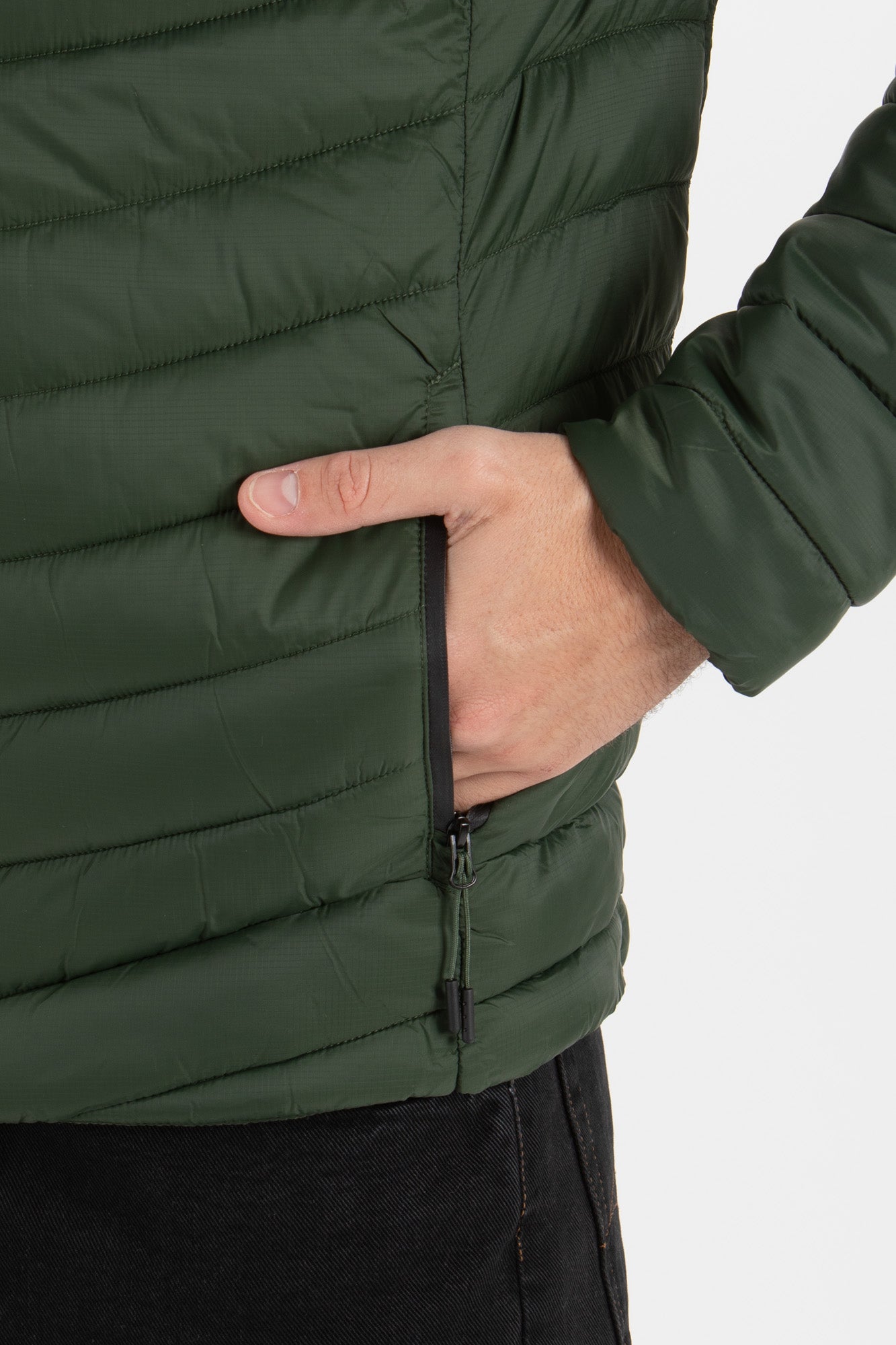 #colore_military-green