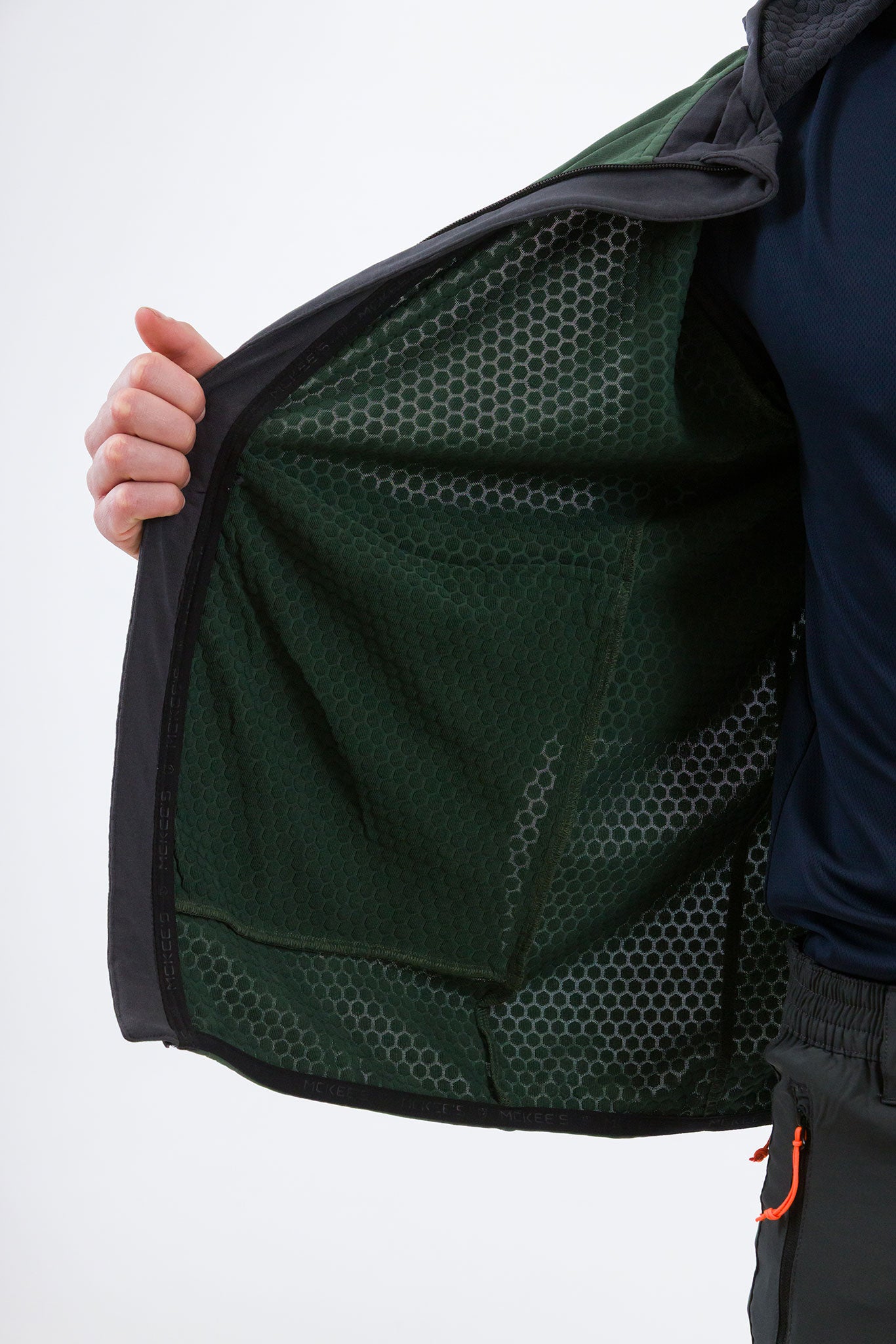 #colore_military-green-antracite