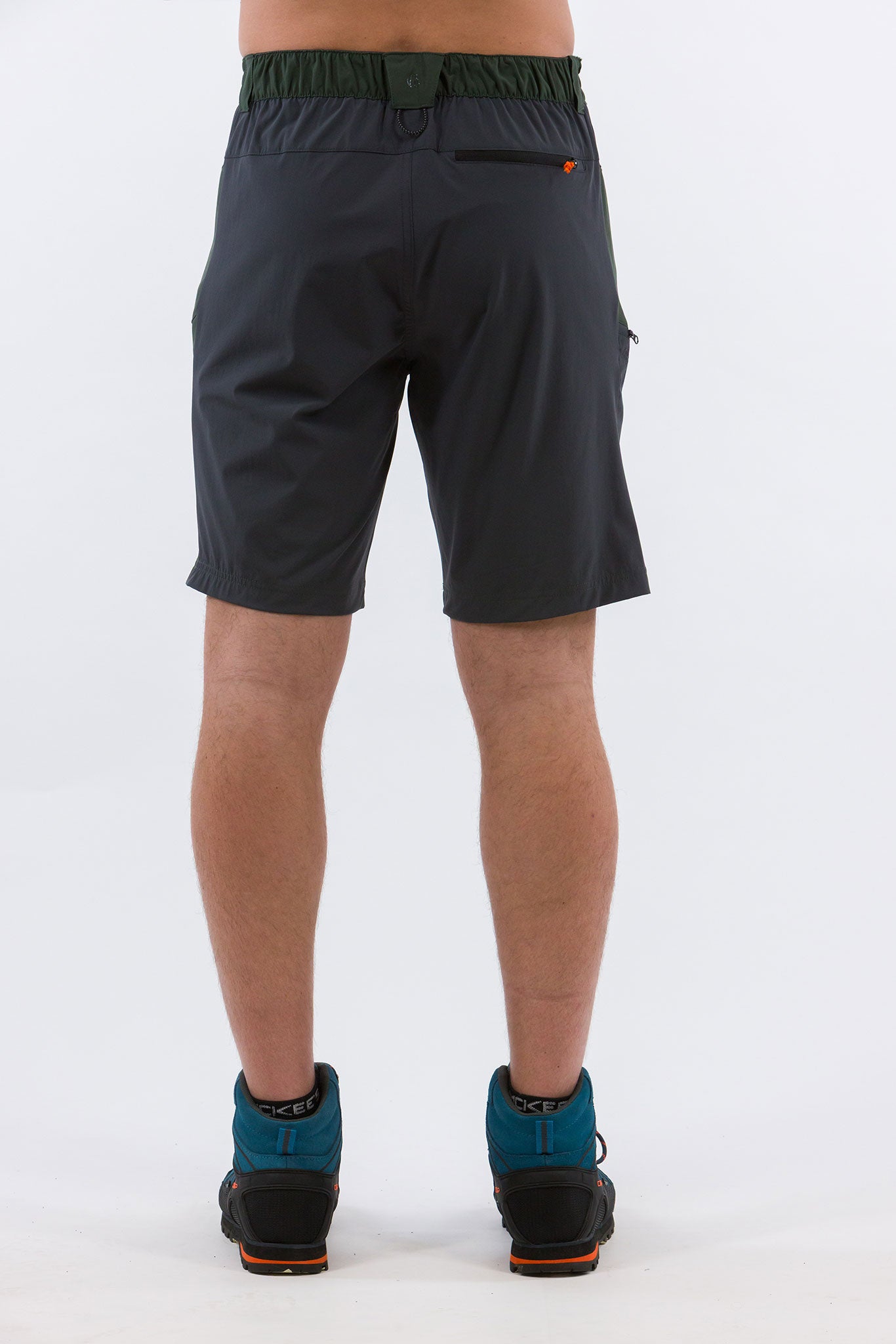#colore_military-green-antracite