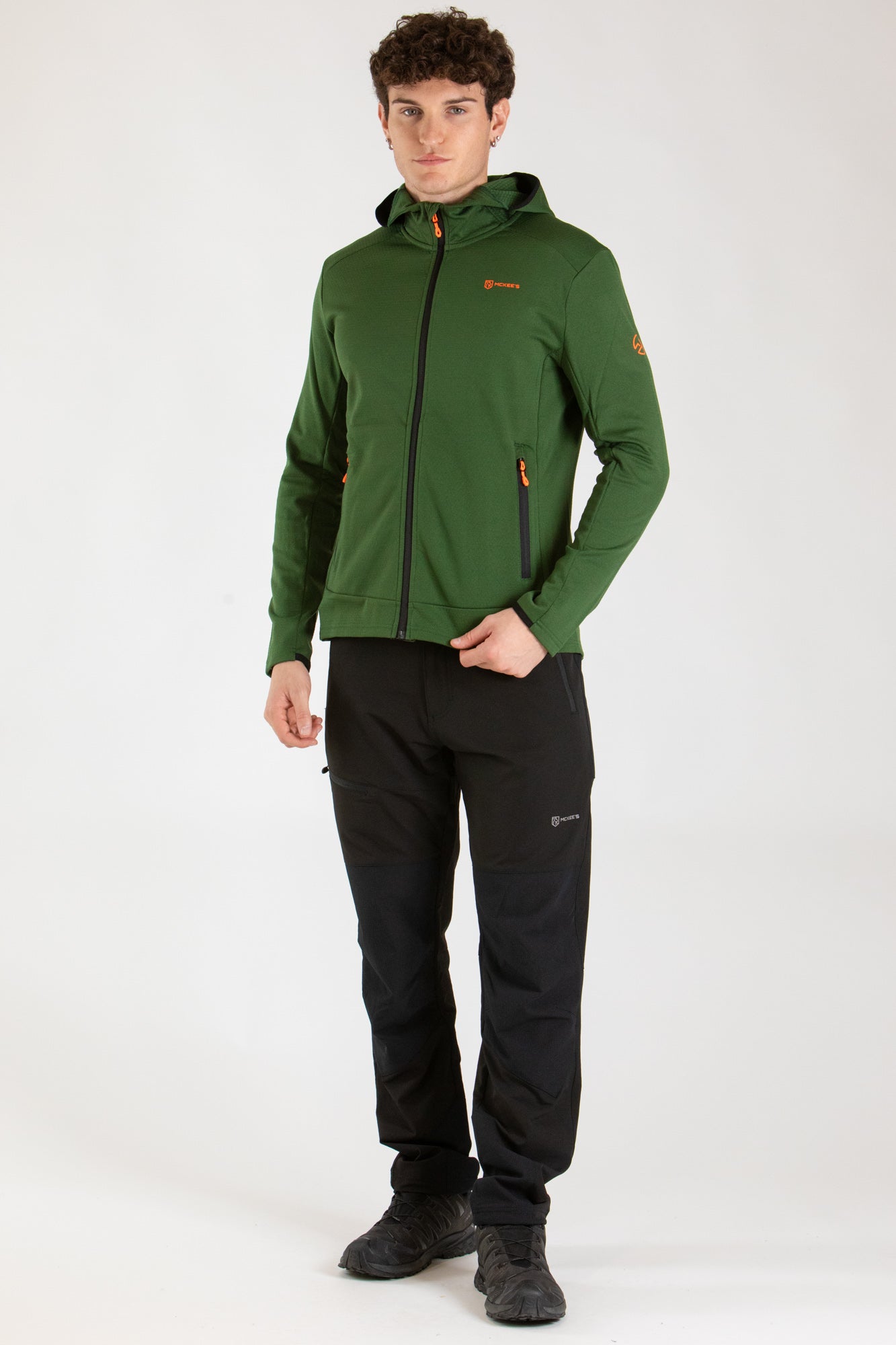 #colore_military-green