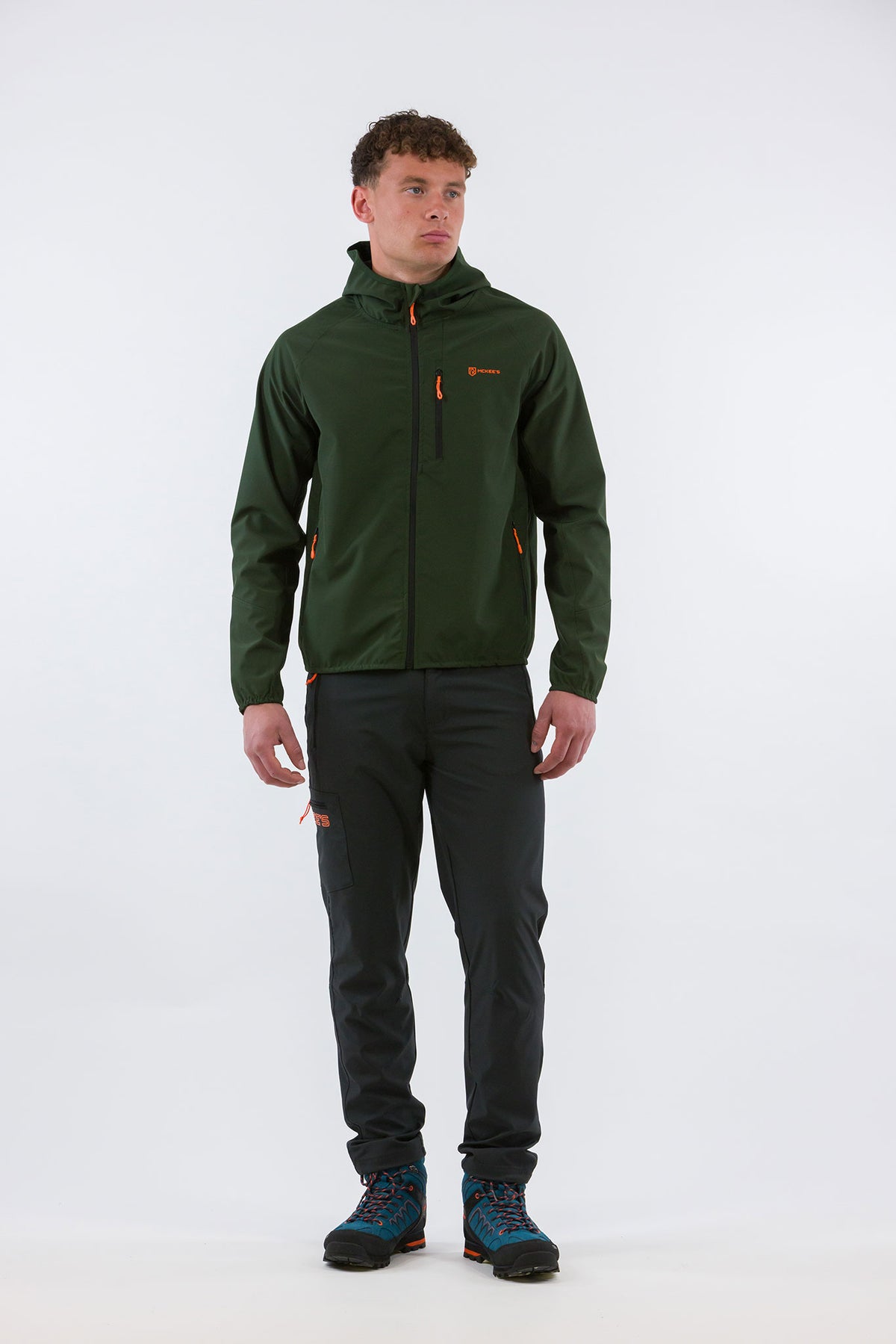 #colore_military-green
