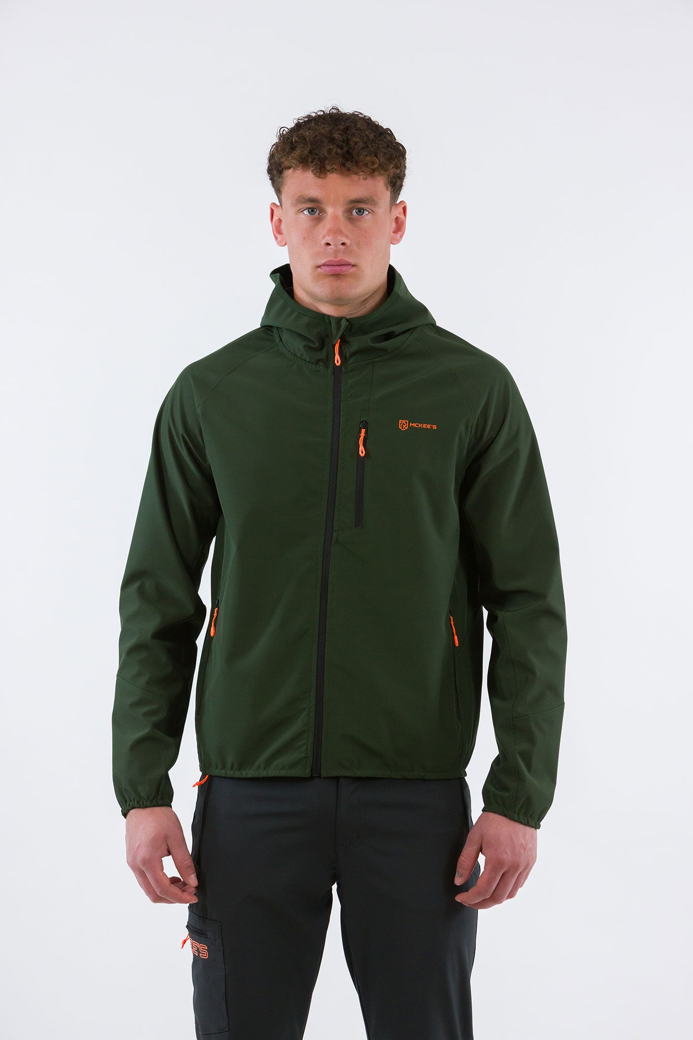 #colore_military-green