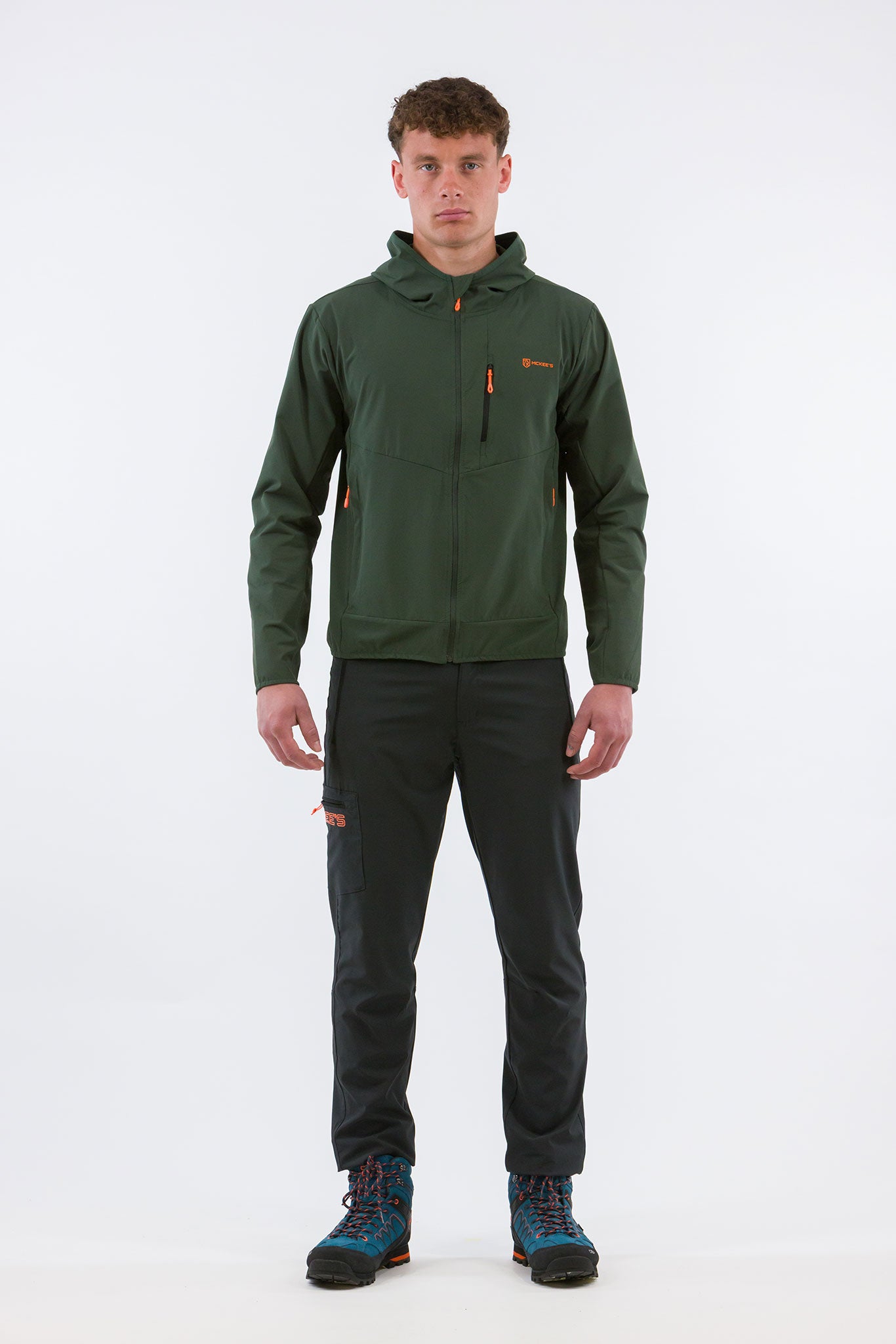 #colore_military-green