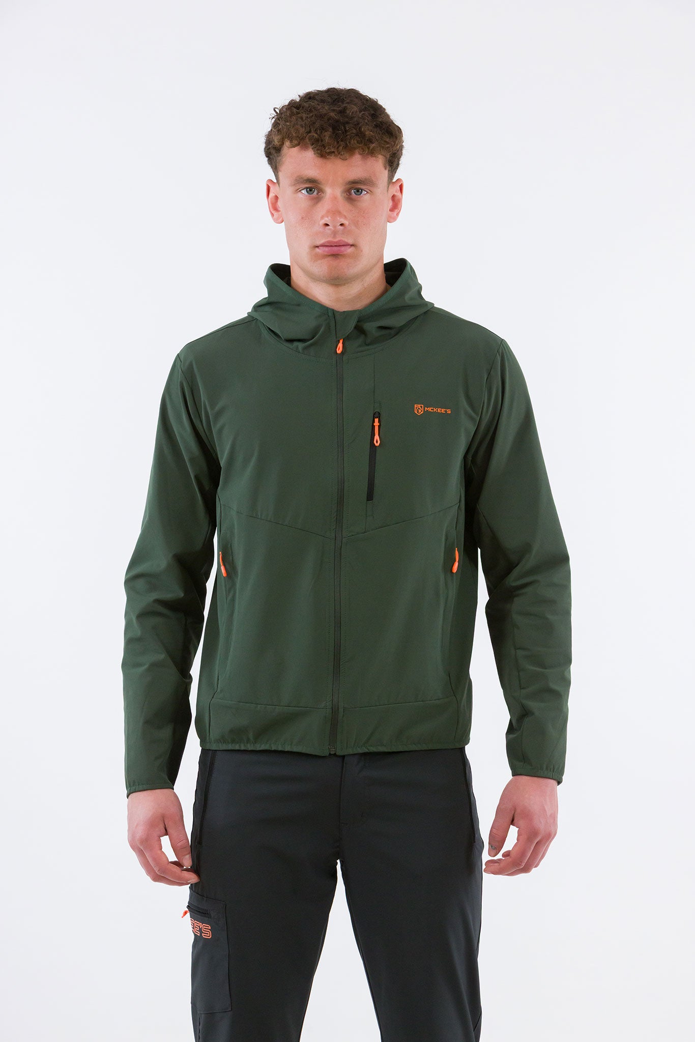 #colore_military-green