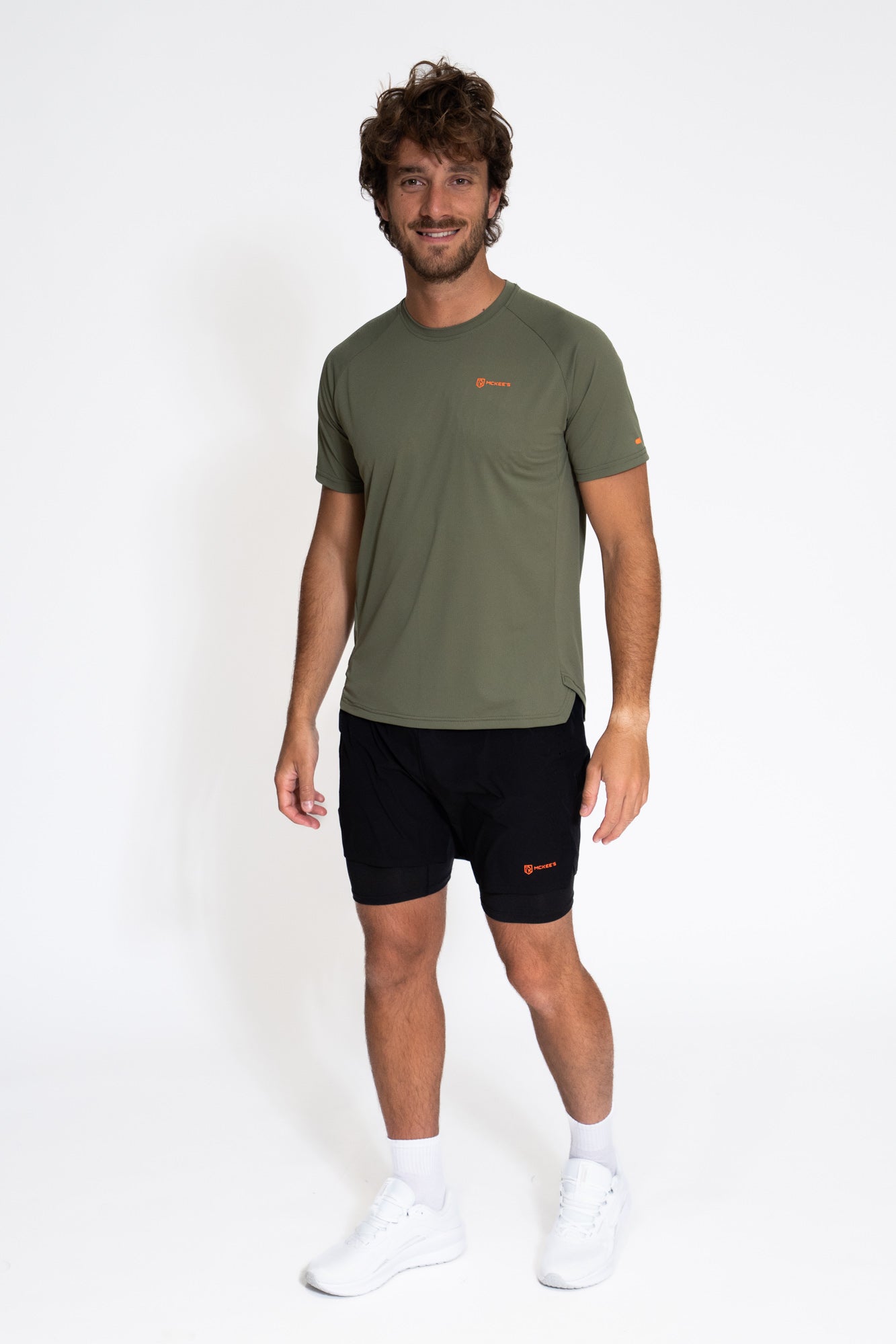 #colore_military-green